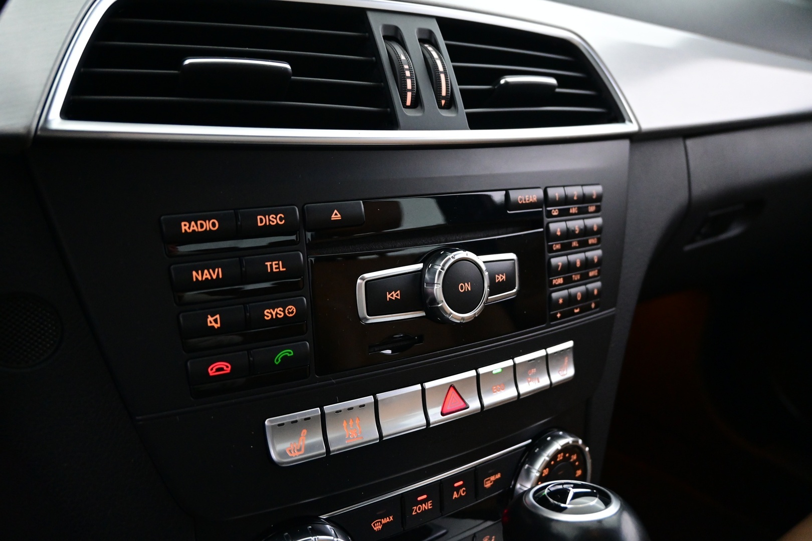 MERCEDES-BENZ C 2012