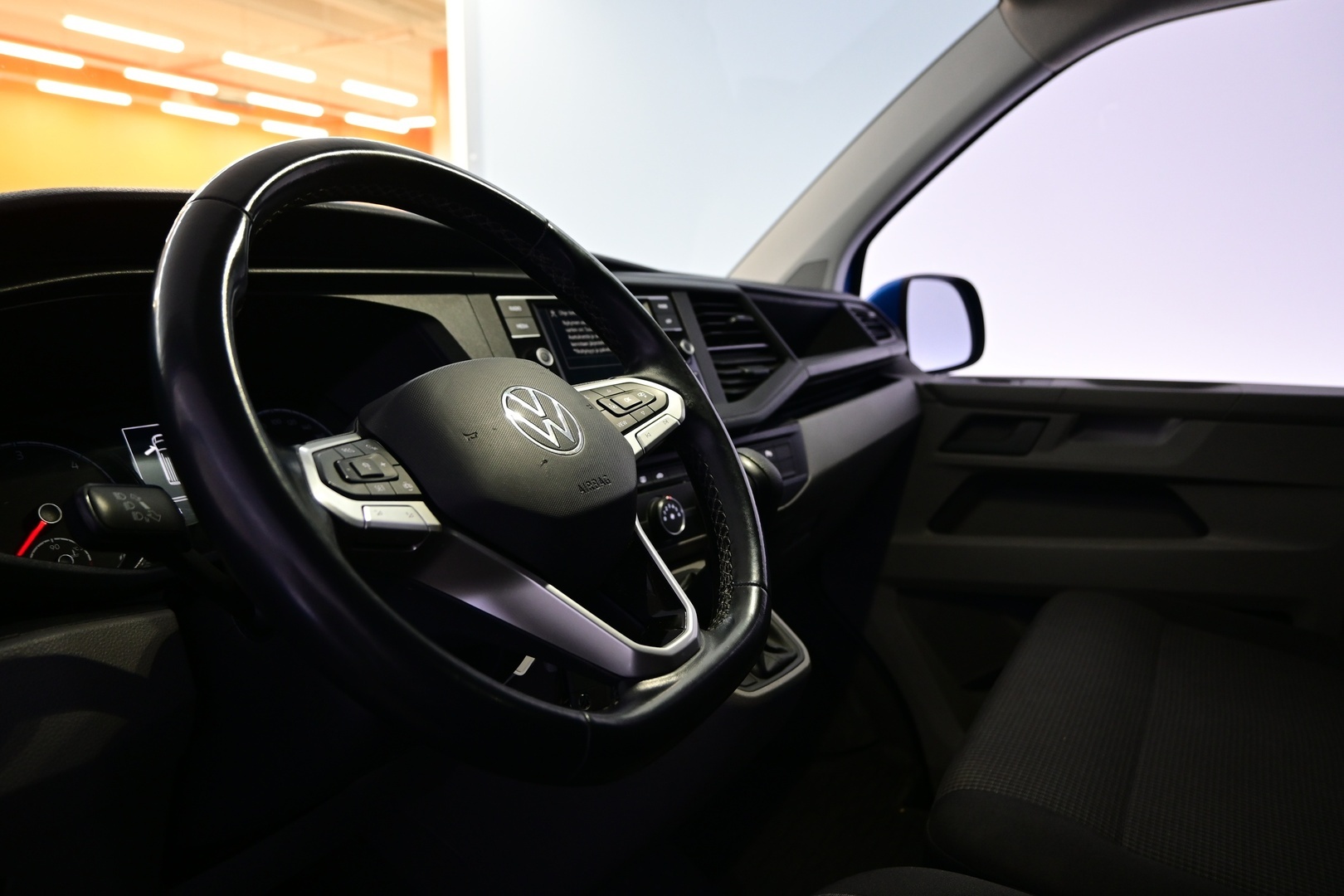 VOLKSWAGEN Transporter 2022