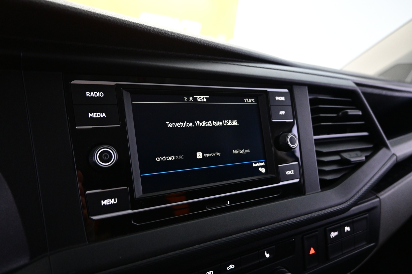 VOLKSWAGEN Transporter 2022