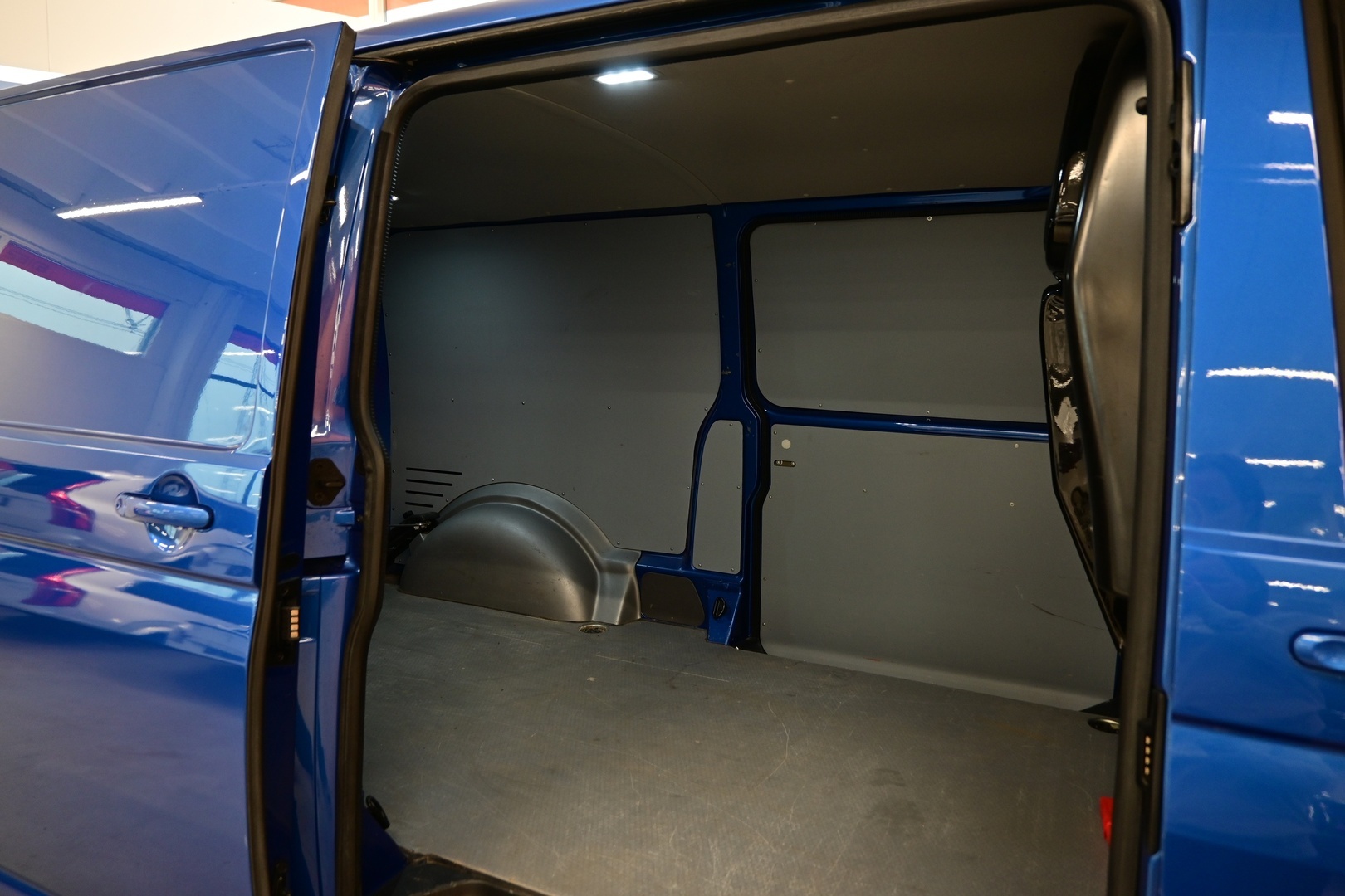 VOLKSWAGEN Transporter 2022