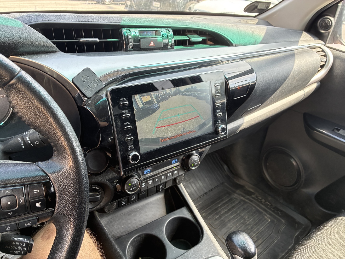 TOYOTA Hilux 2023