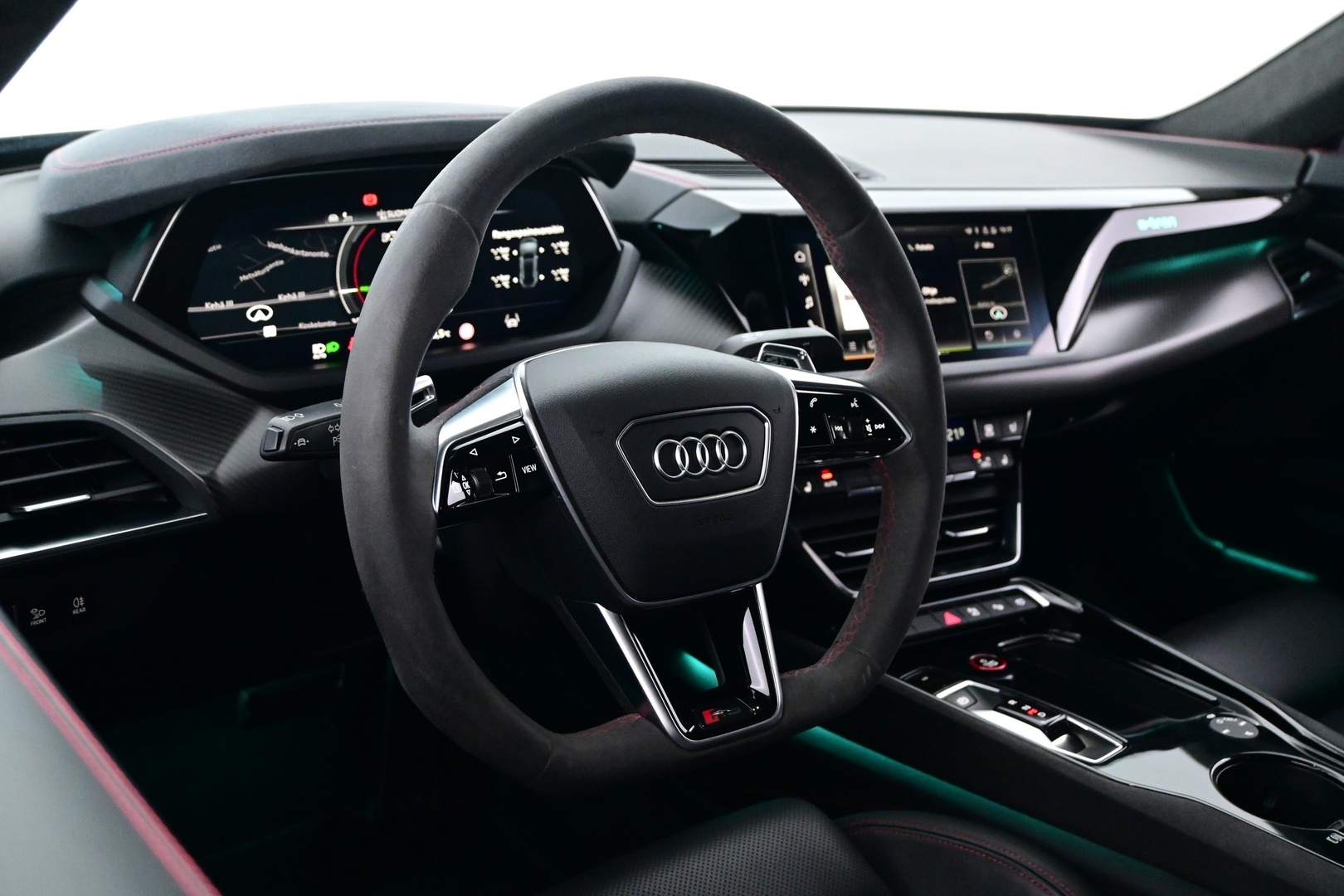 AUDI E-TRON GT RS 2021