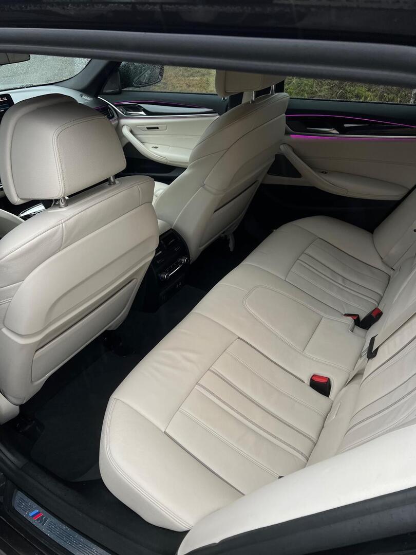 BMW 530 2021