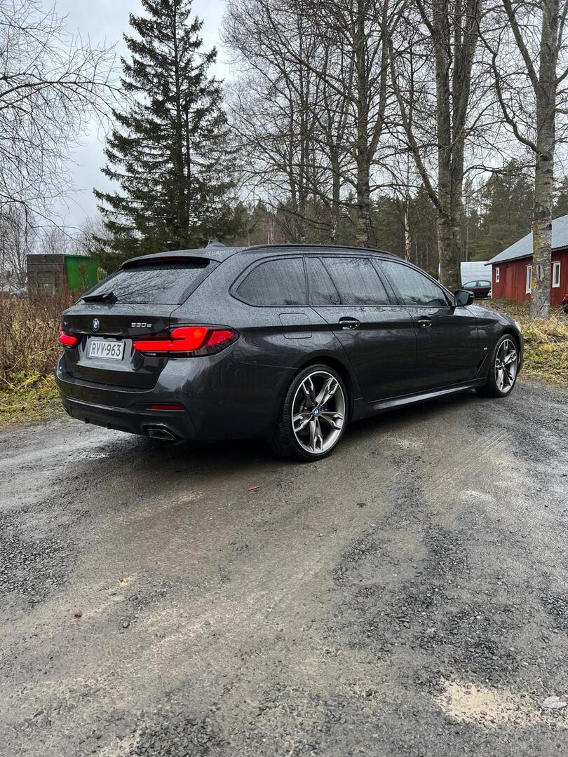 BMW 530 2021