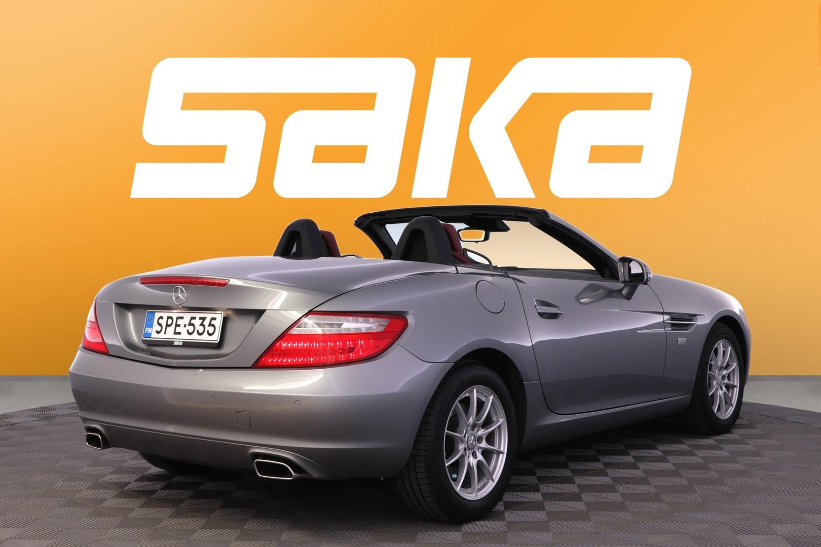 MERCEDES-BENZ SLK 2013