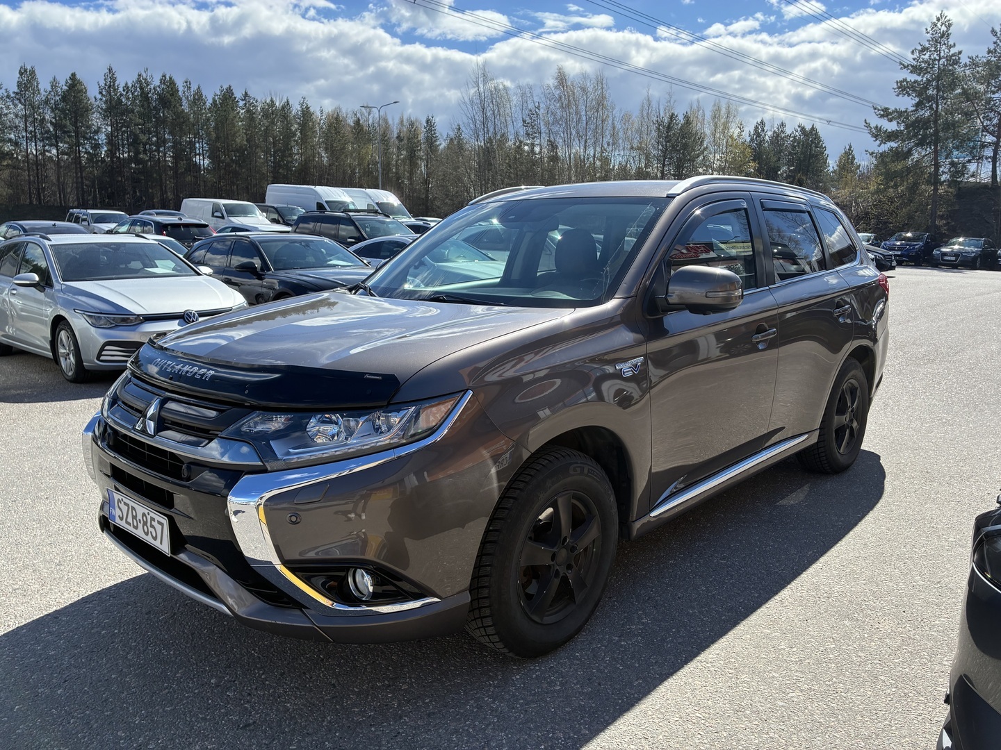MITSUBISHI Outlander PHEV 2016