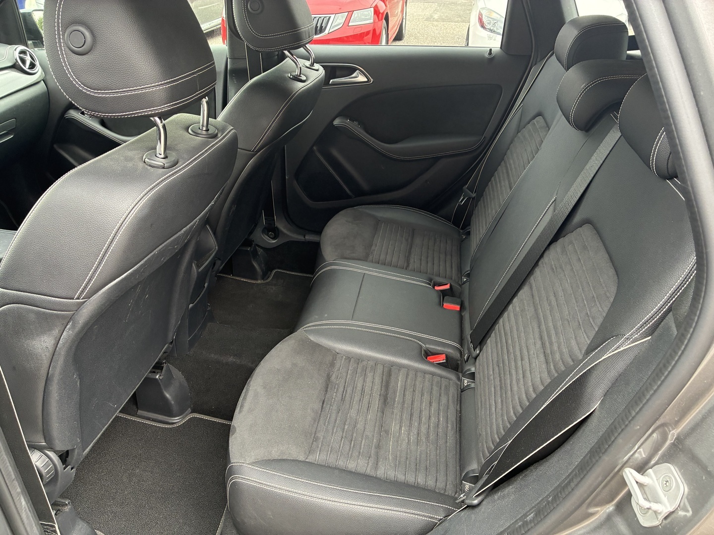 MERCEDES-BENZ B 2017