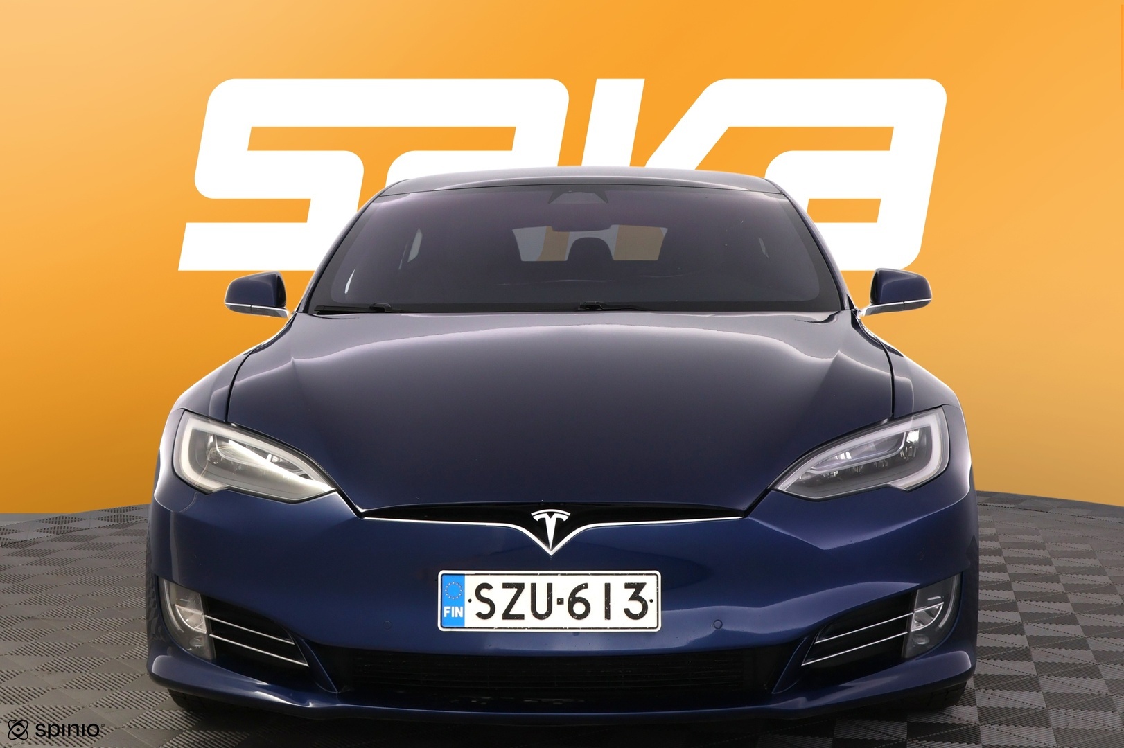 TESLA Model S 2020
