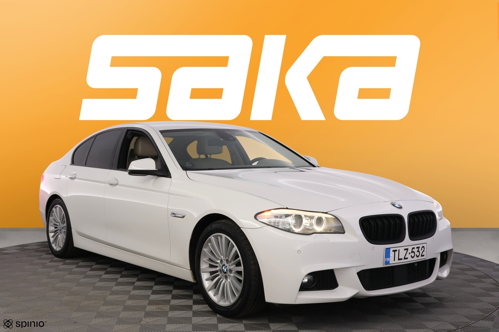 BMW 520 2011