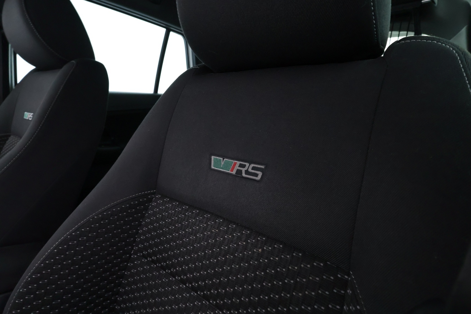 SKODA Fabia 2012
