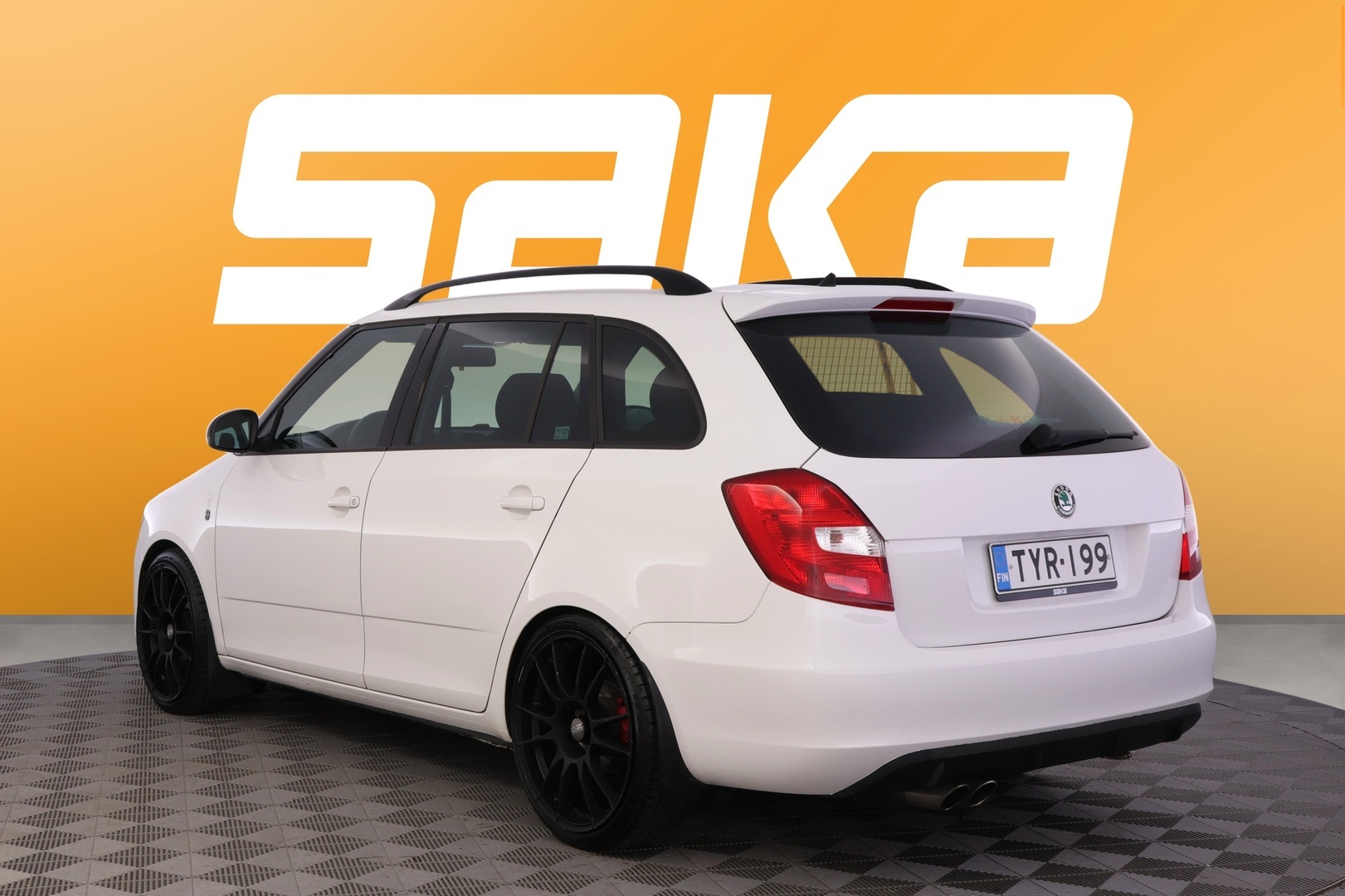 SKODA Fabia 2012
