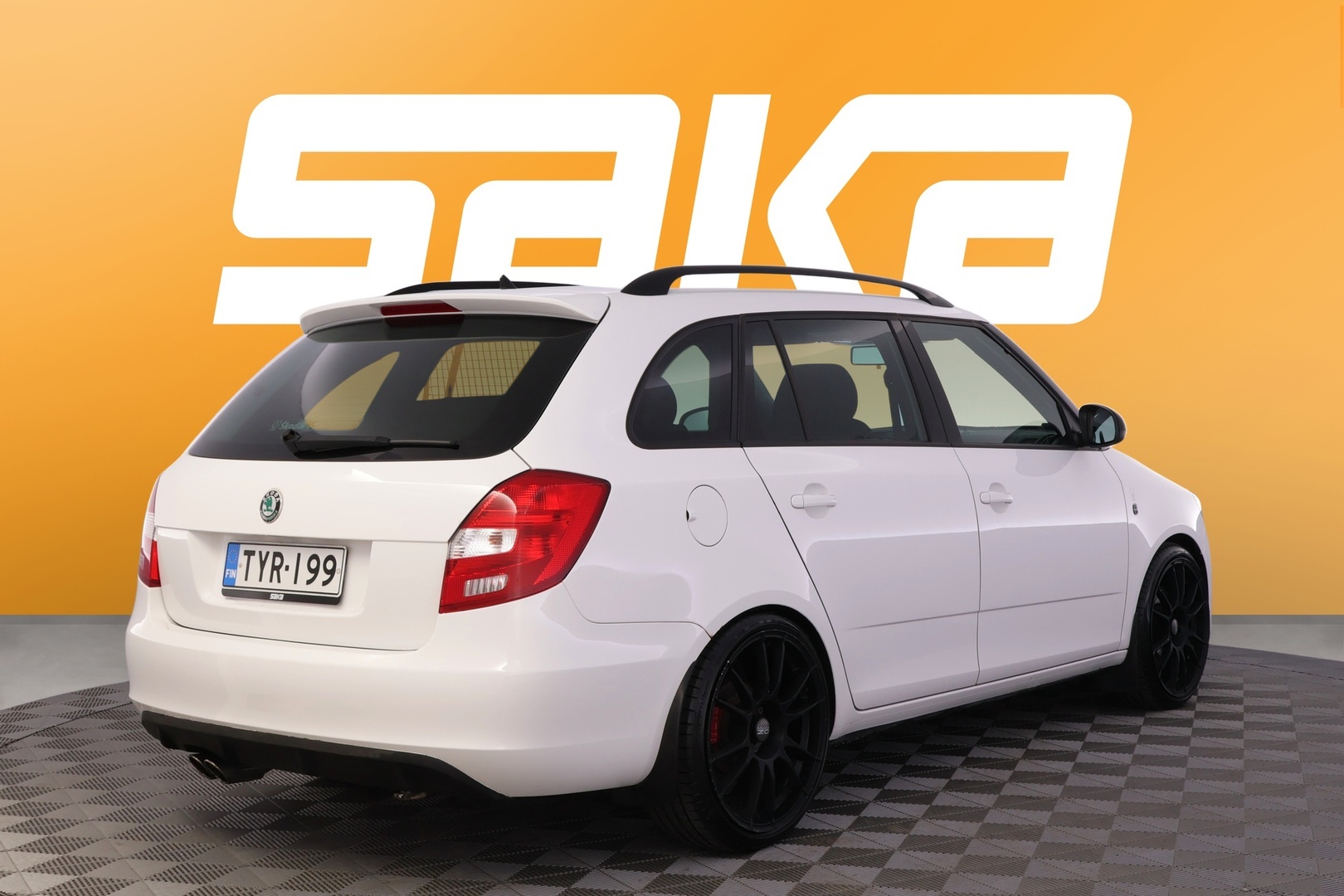 SKODA Fabia 2012