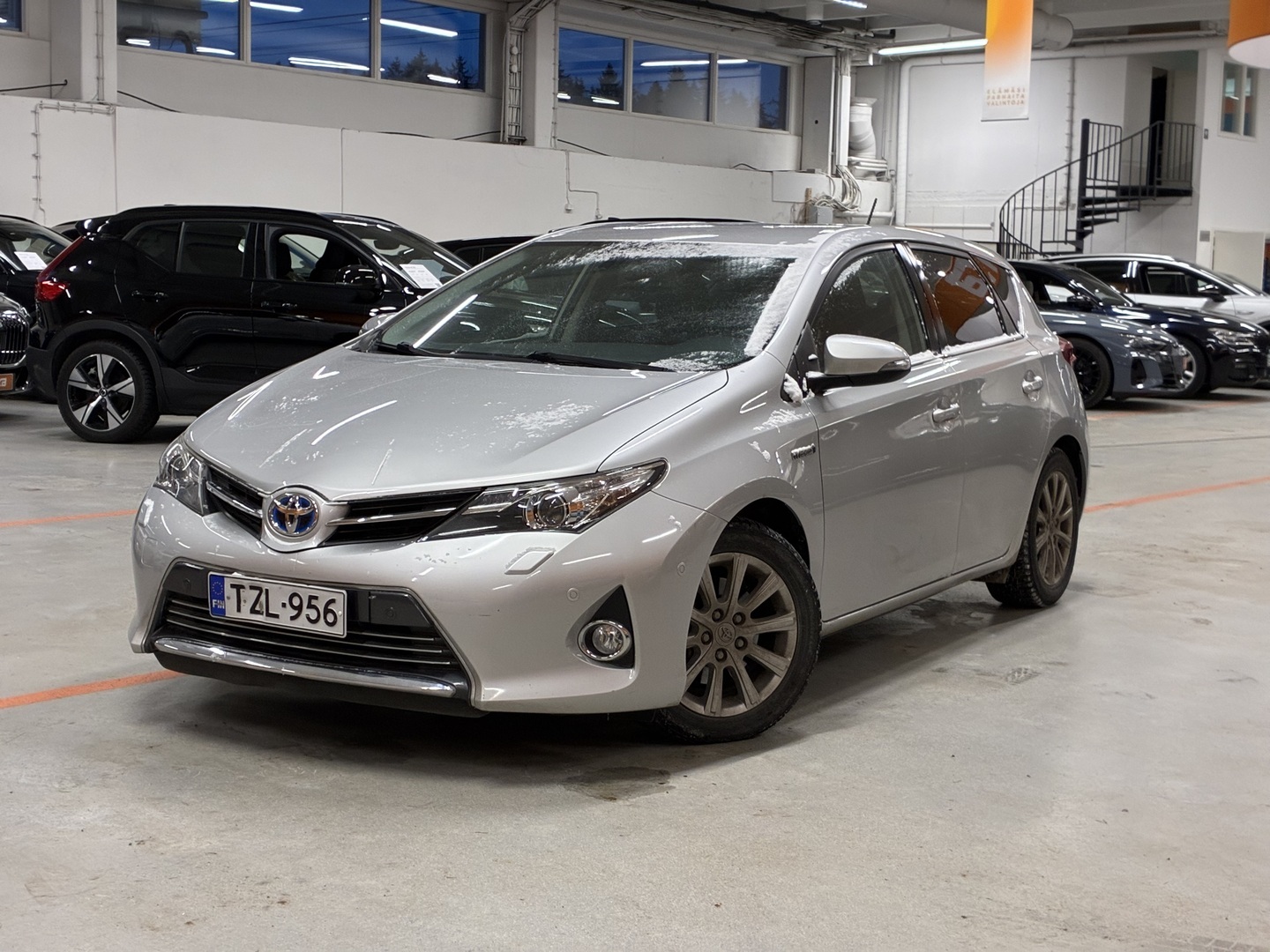 TOYOTA Auris 2015