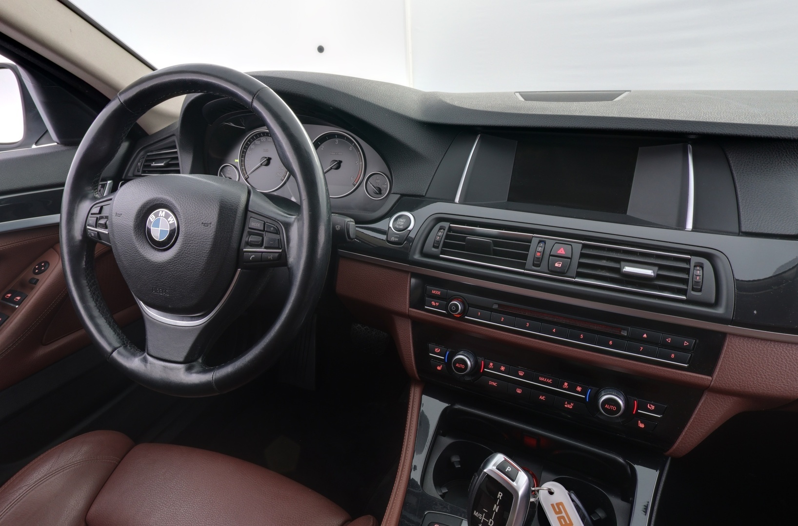 BMW 520 2015