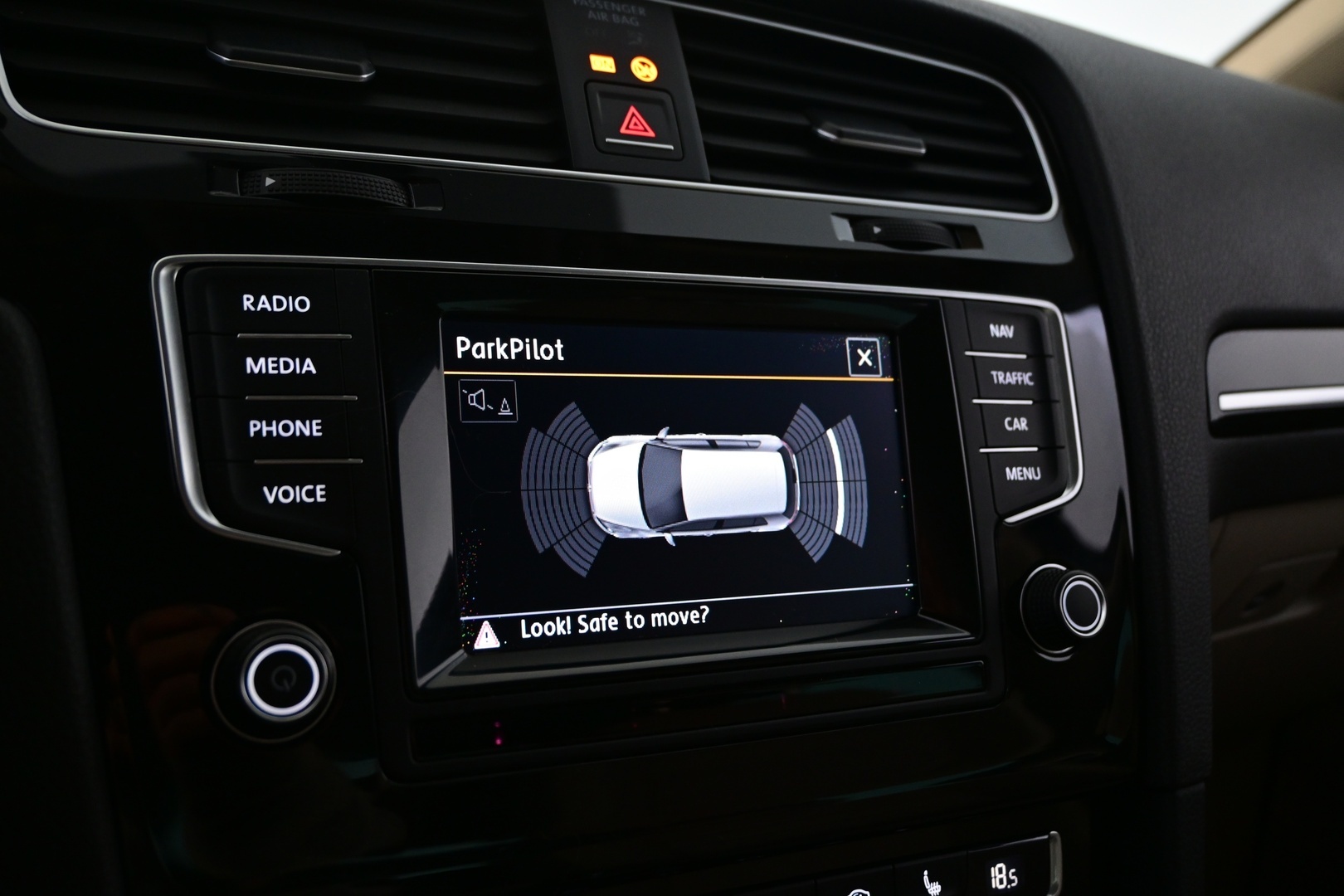 VOLKSWAGEN Golf 2013