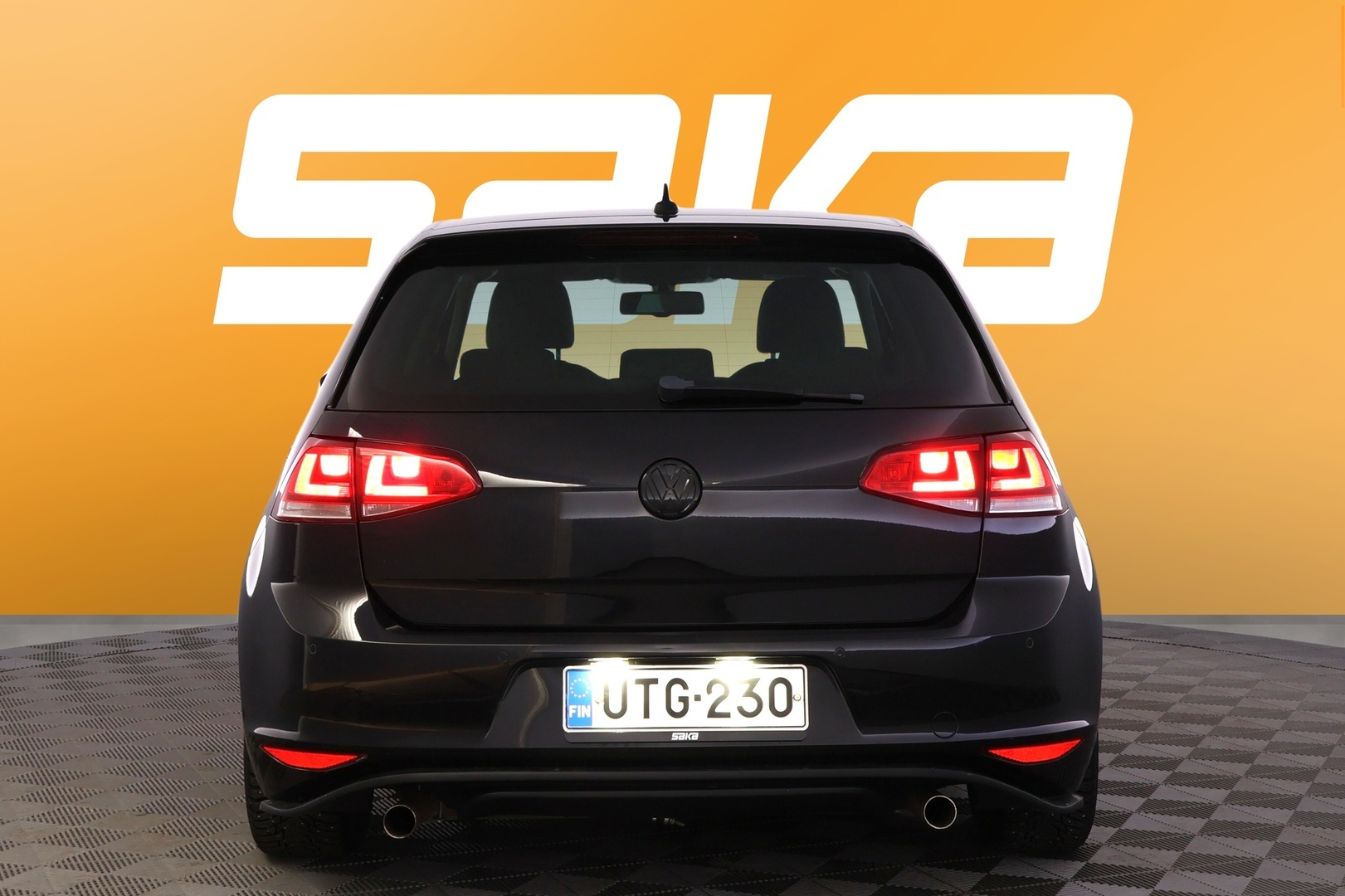 VOLKSWAGEN Golf 2013