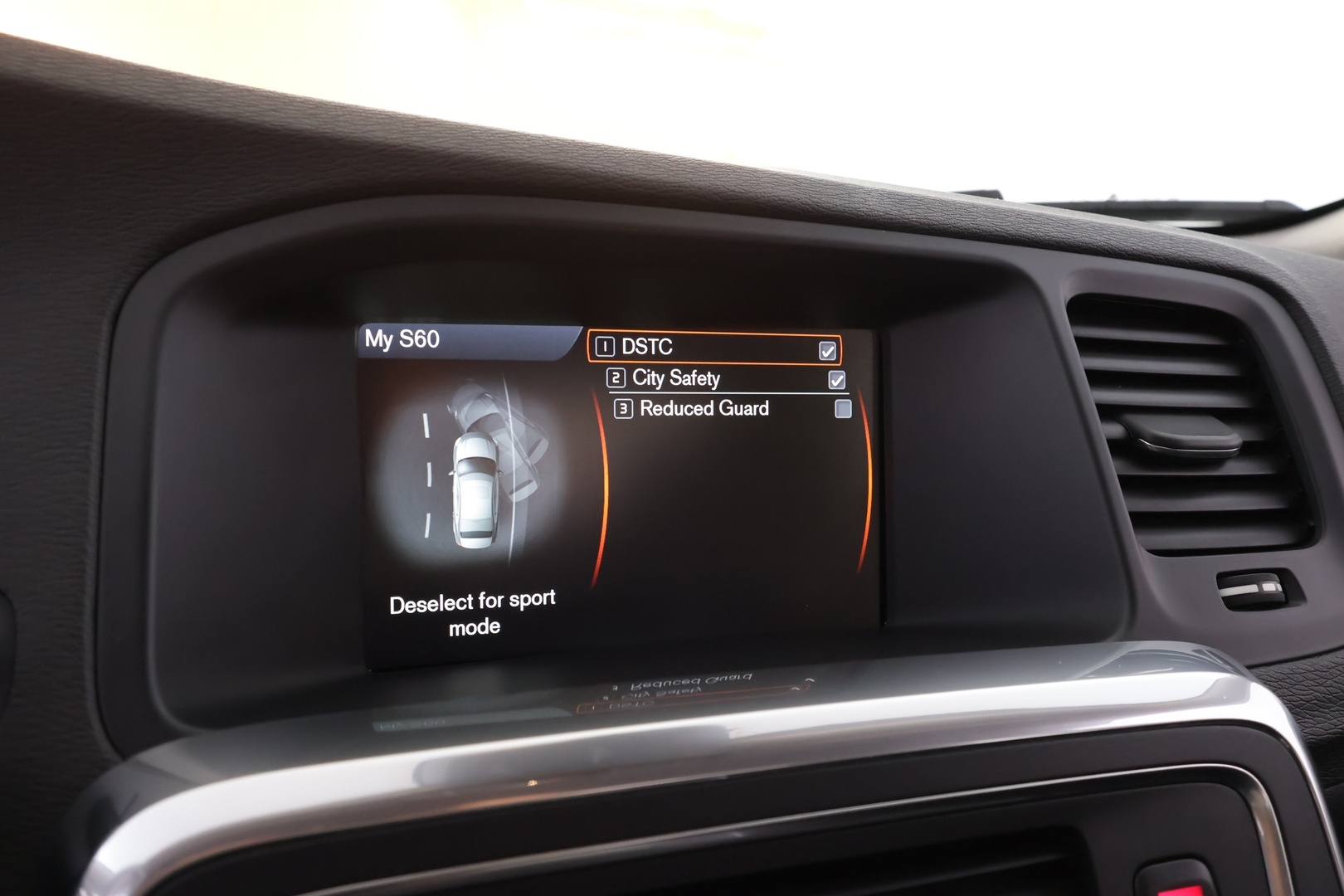VOLVO S60 2014