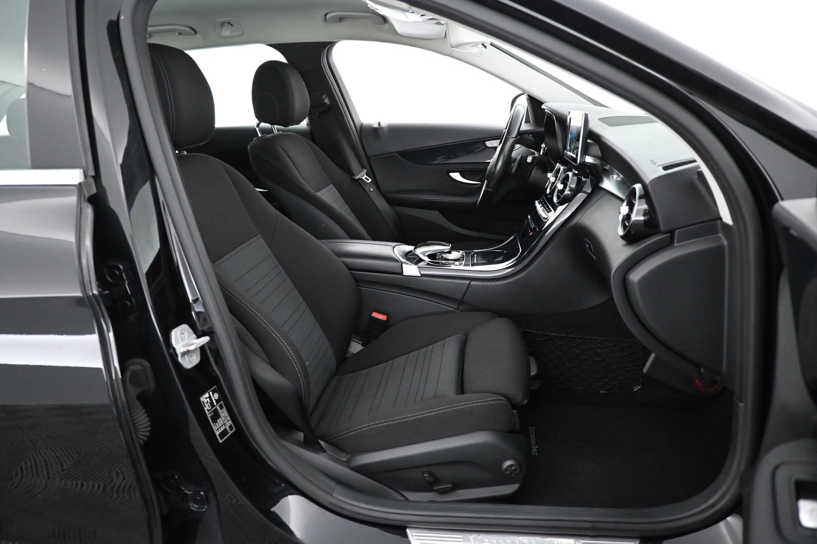 MERCEDES-BENZ C 2015