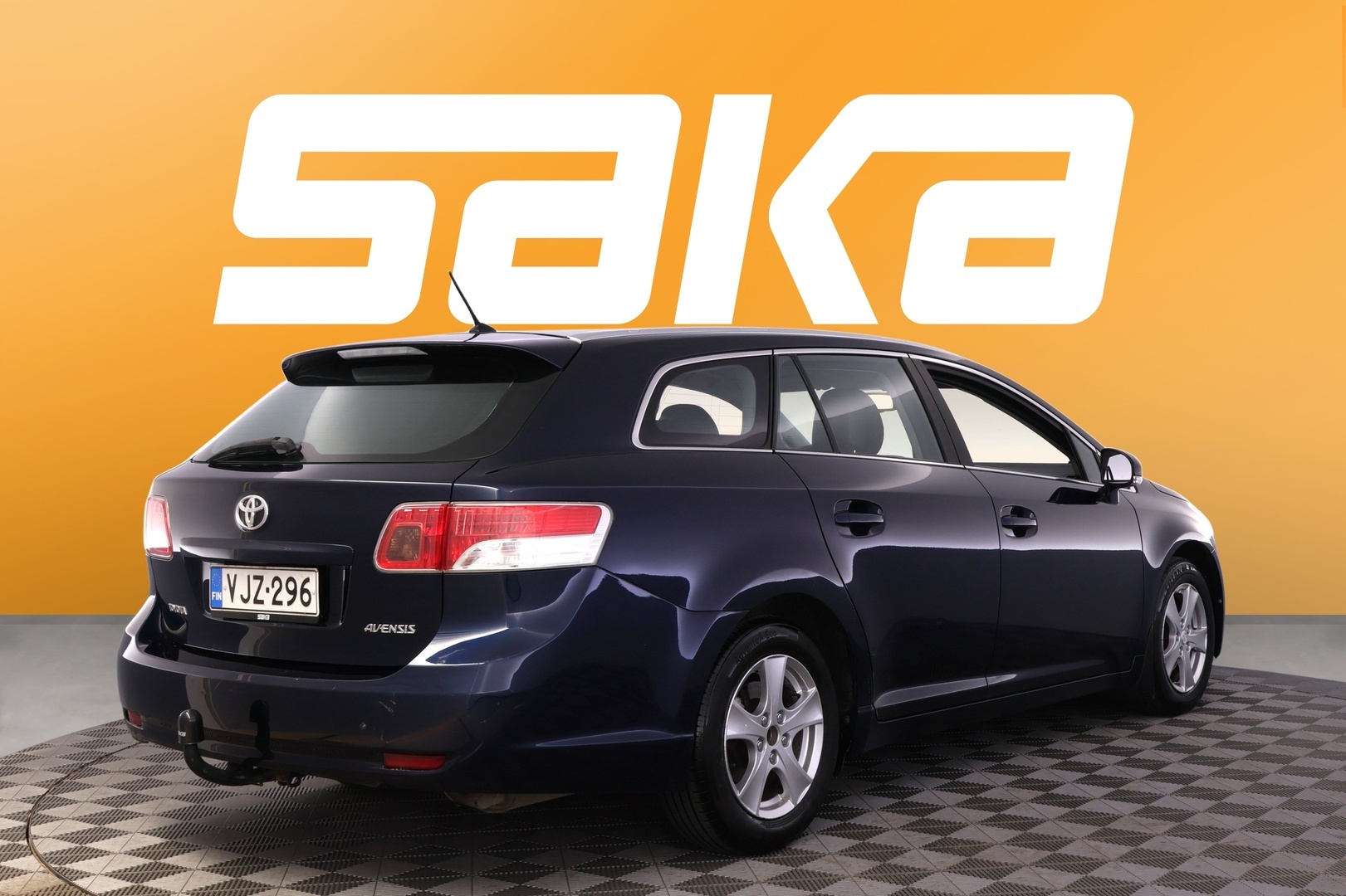 TOYOTA Avensis 2010
