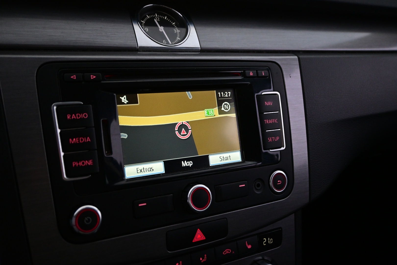 VOLKSWAGEN Passat 2013