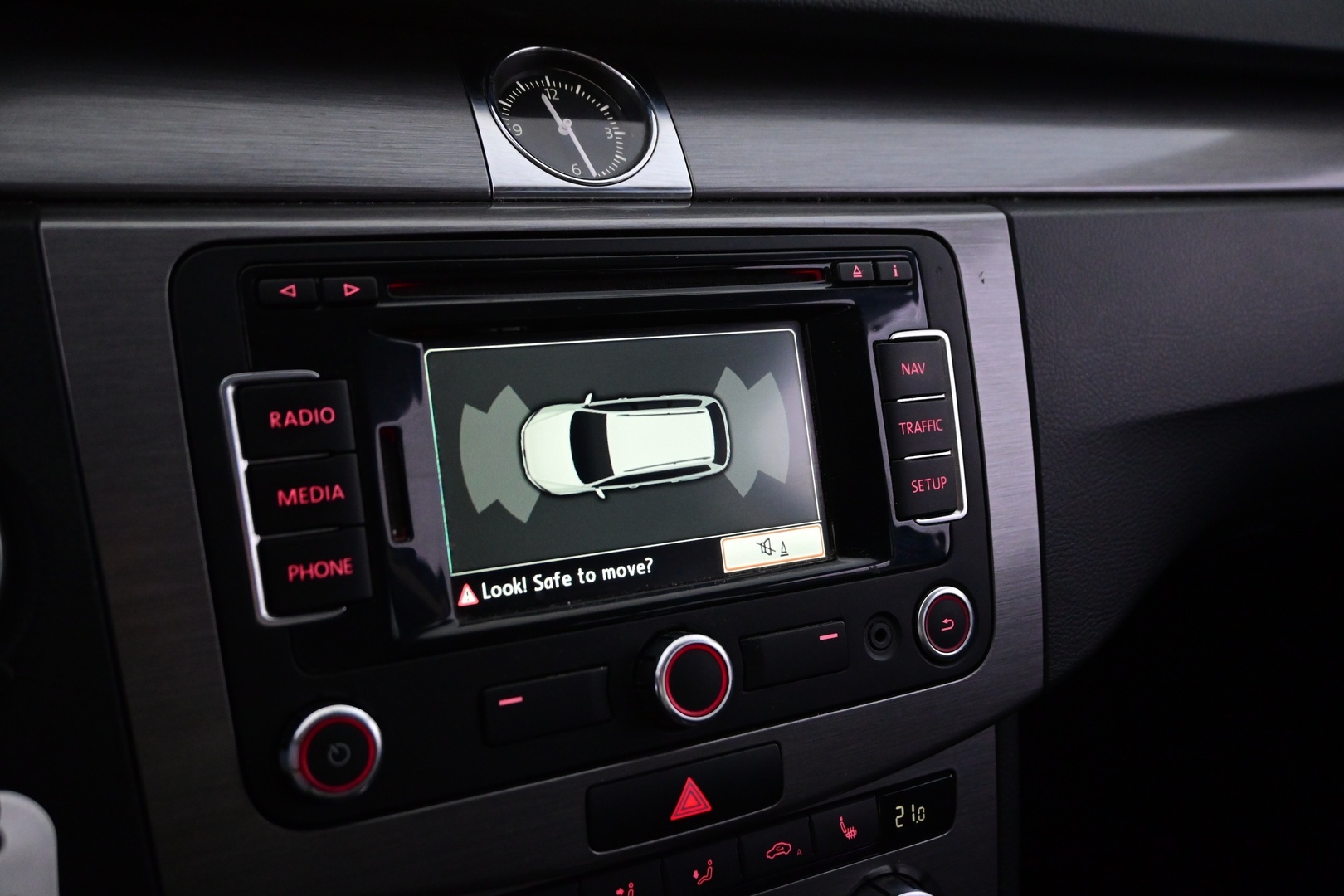 VOLKSWAGEN Passat 2013