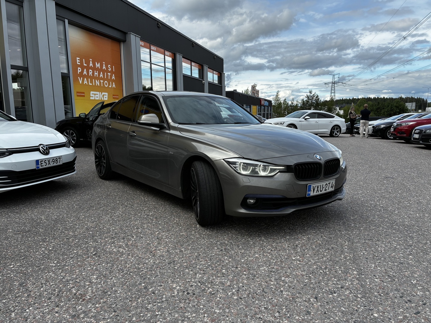 BMW 320 2016