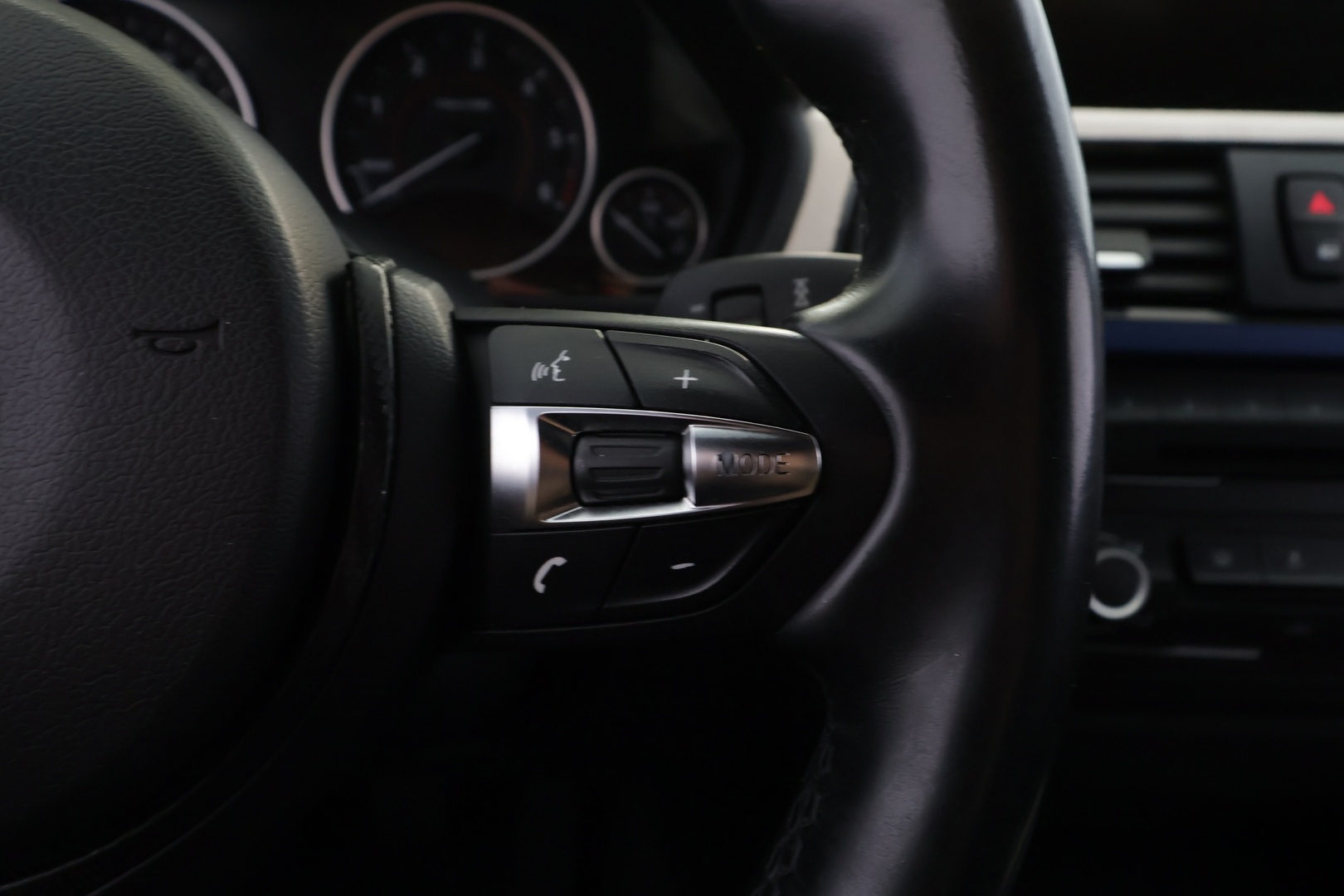 BMW 320 2013