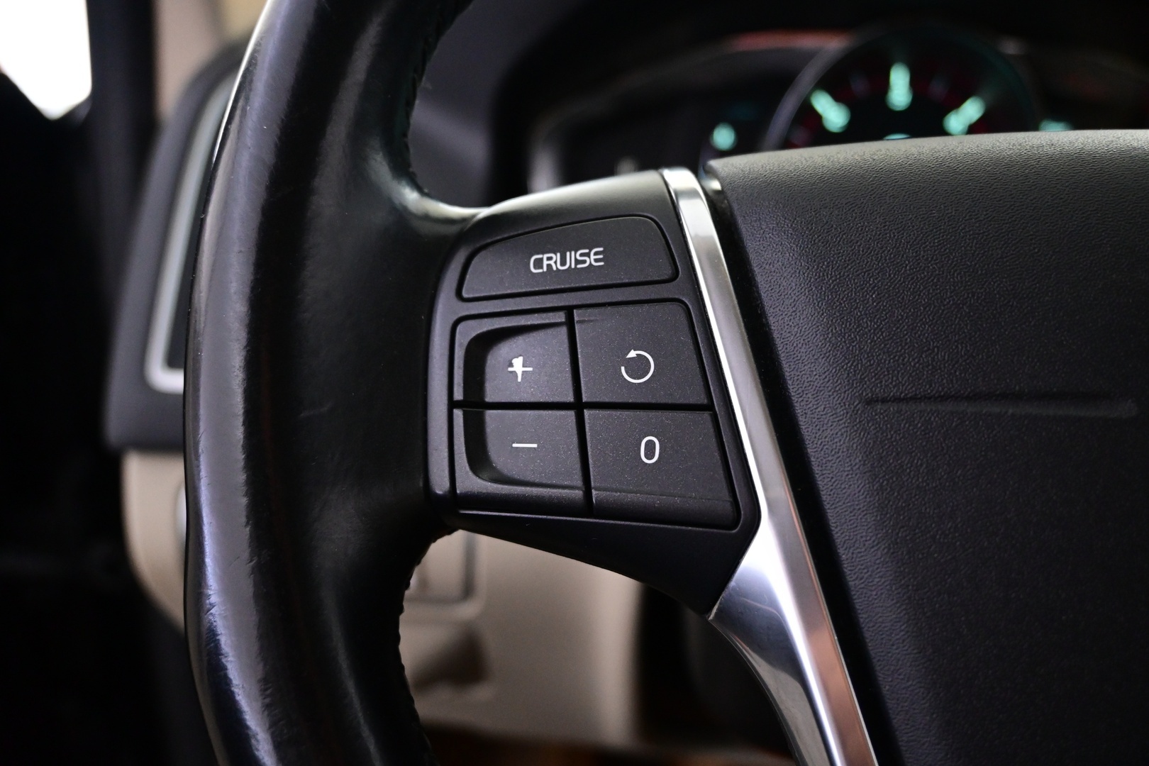 VOLVO XC60 2014