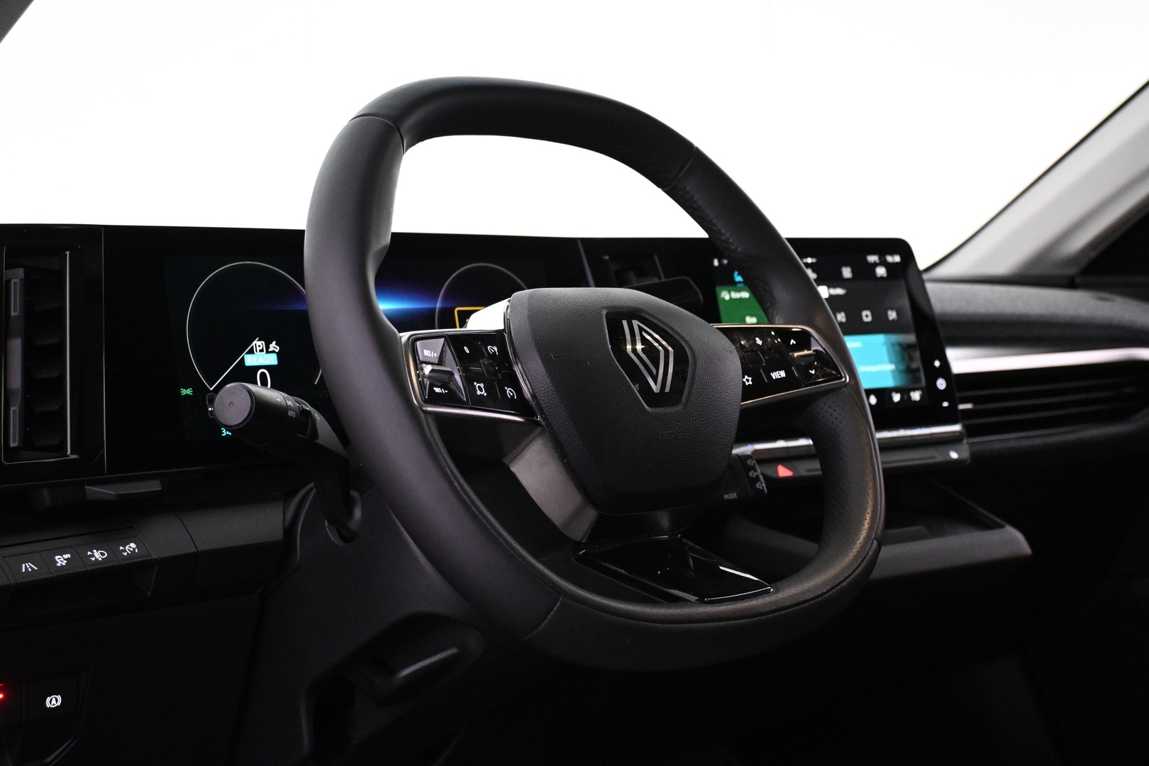 RENAULT Megane 2024