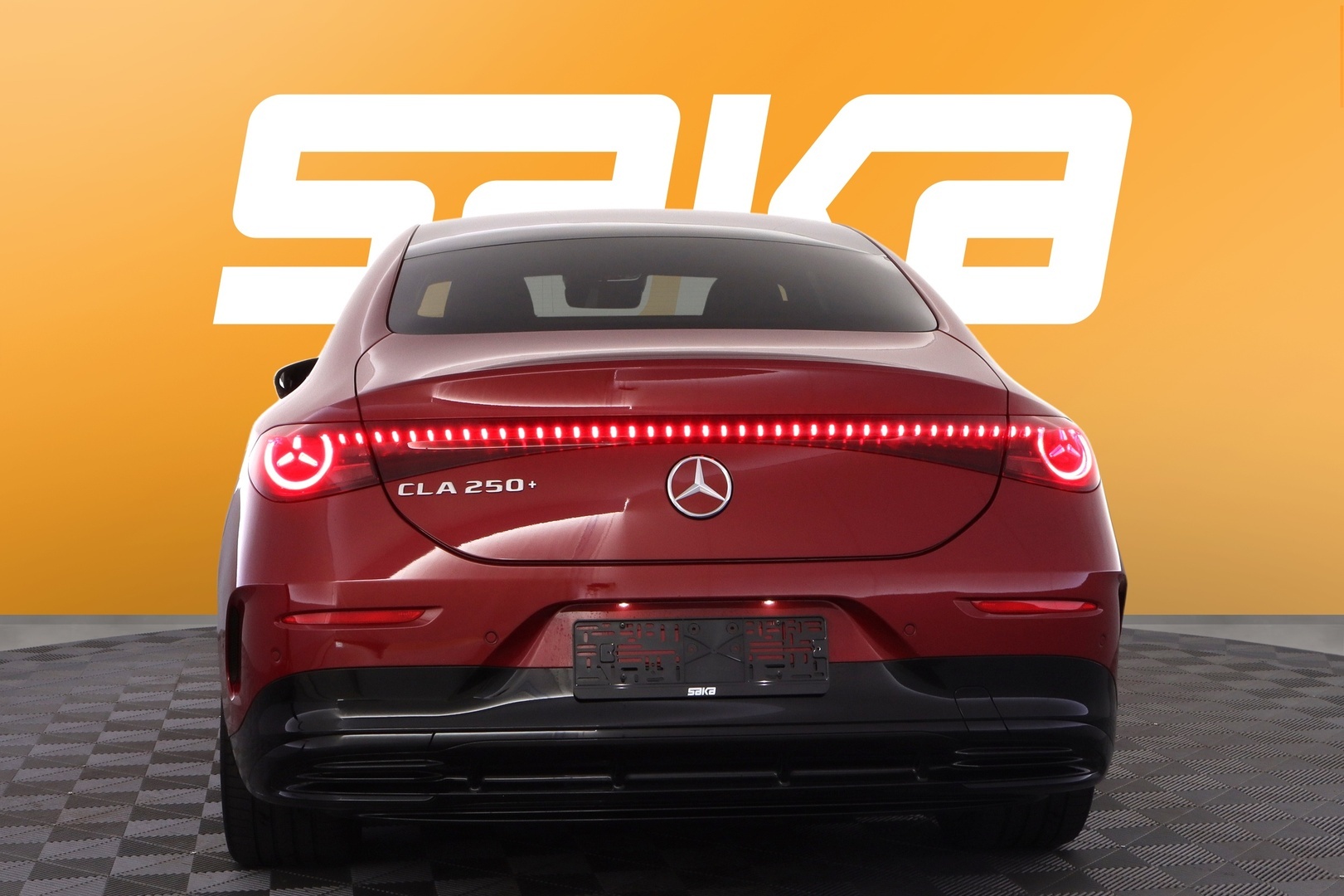 MERCEDES-BENZ CLA 2025