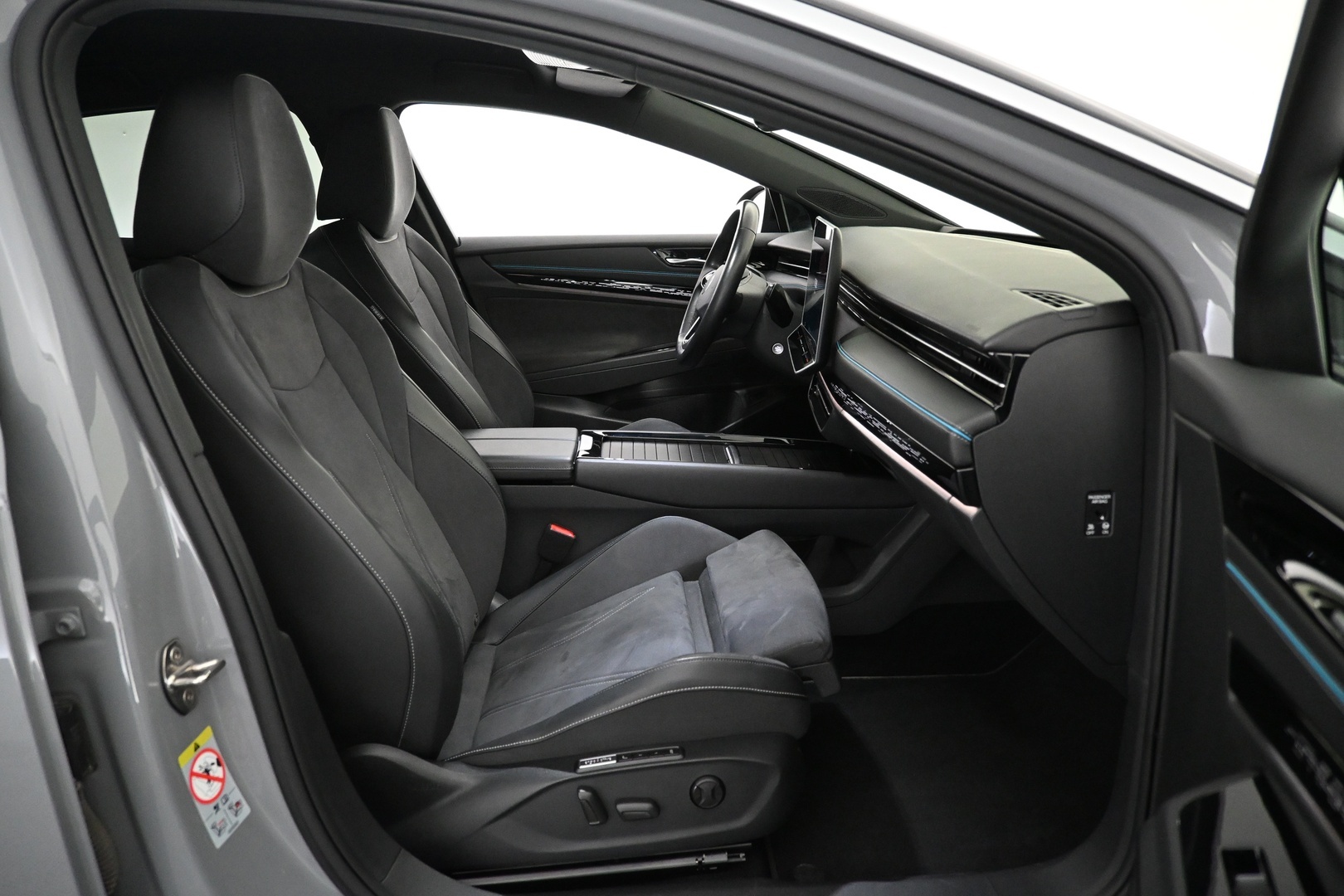 VOLKSWAGEN ID.7 2024