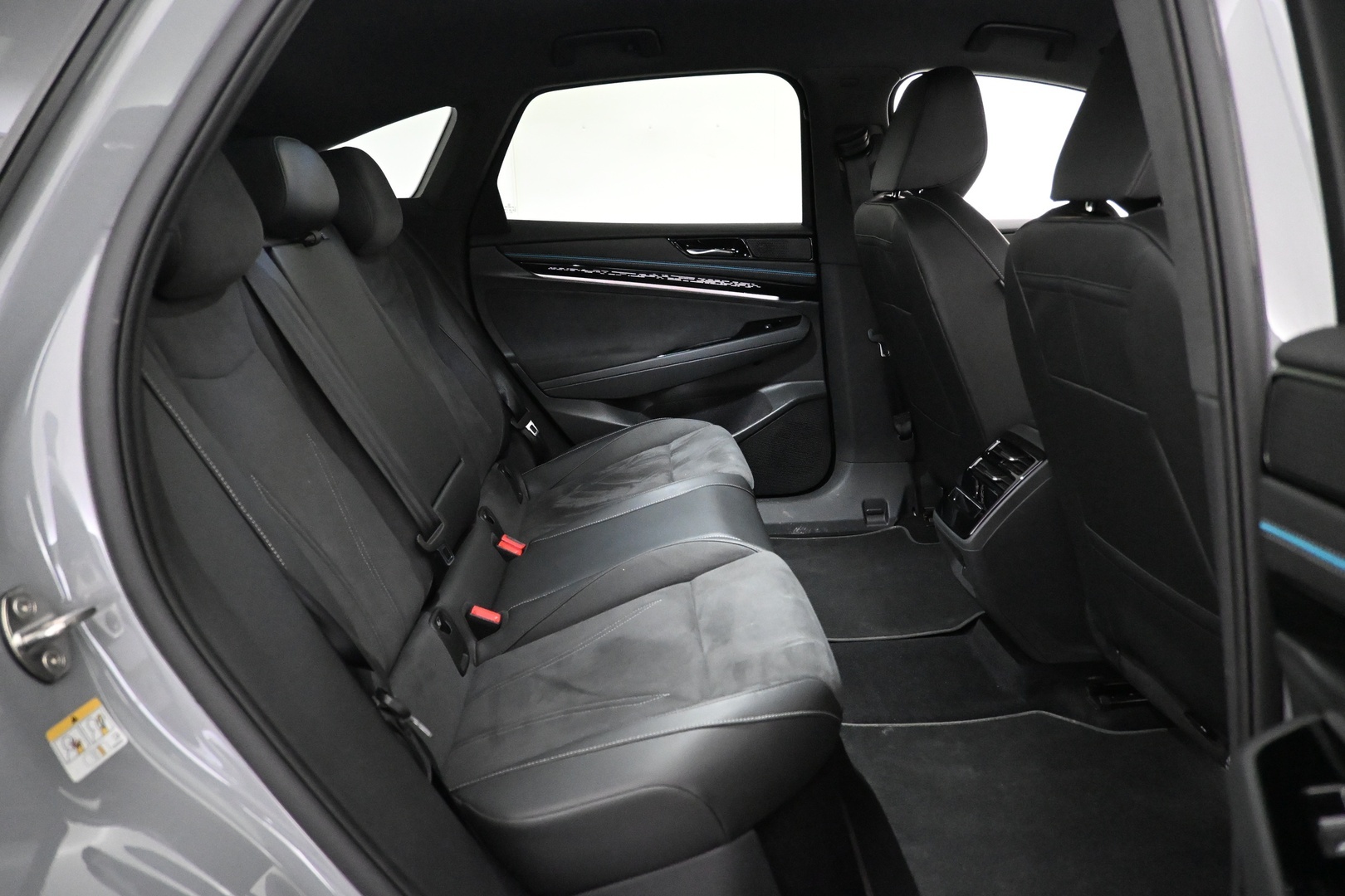 VOLKSWAGEN ID.7 2024