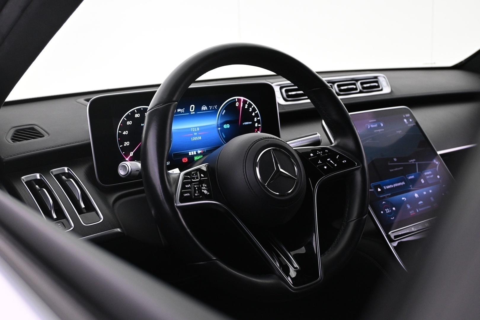 MERCEDES-BENZ S 2022