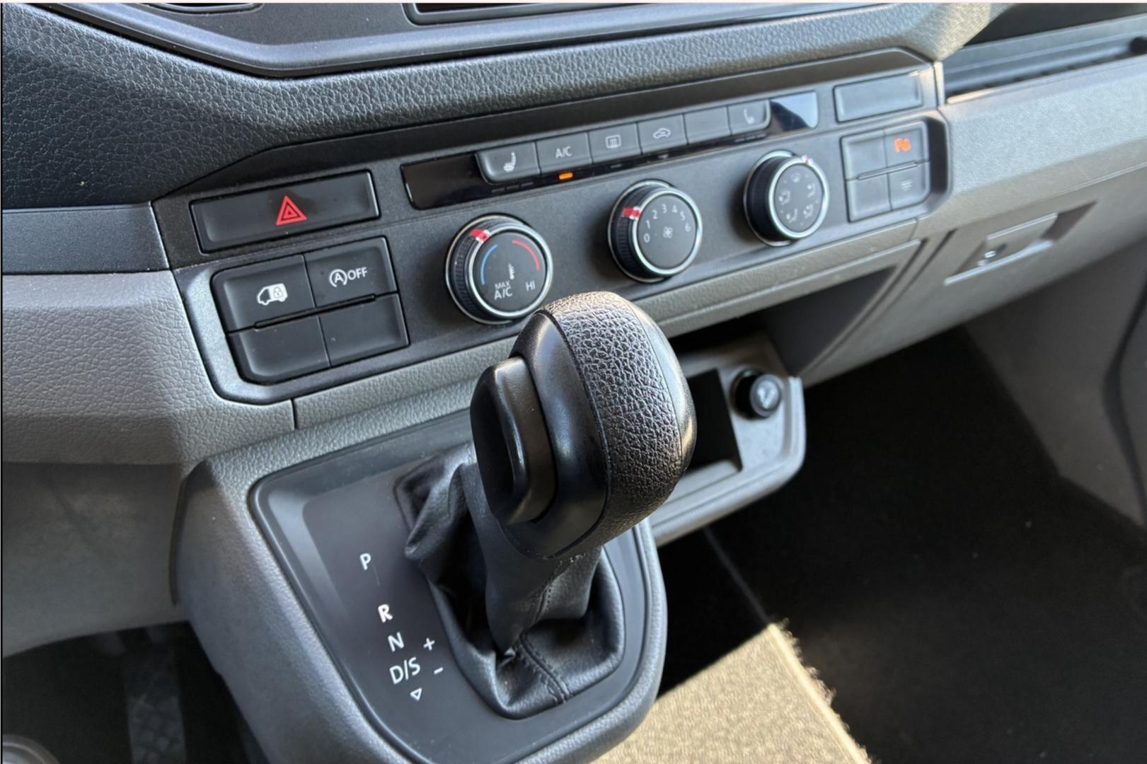 VOLKSWAGEN Crafter 2019