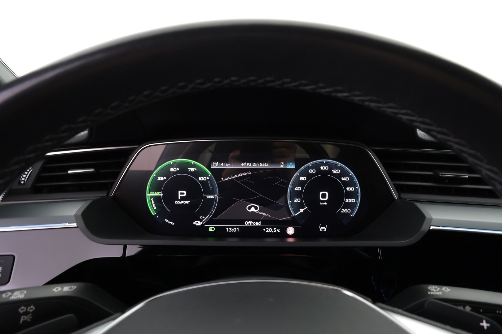 AUDI Q8 e-tron 2024