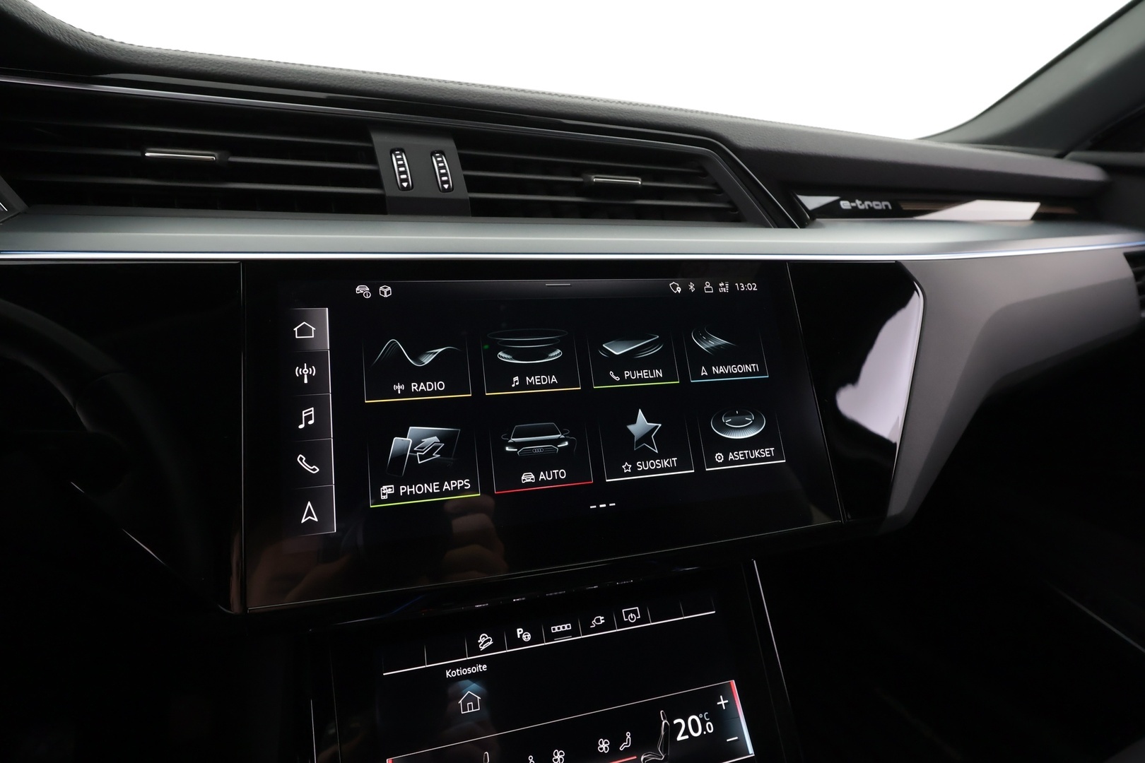 AUDI Q8 e-tron 2024