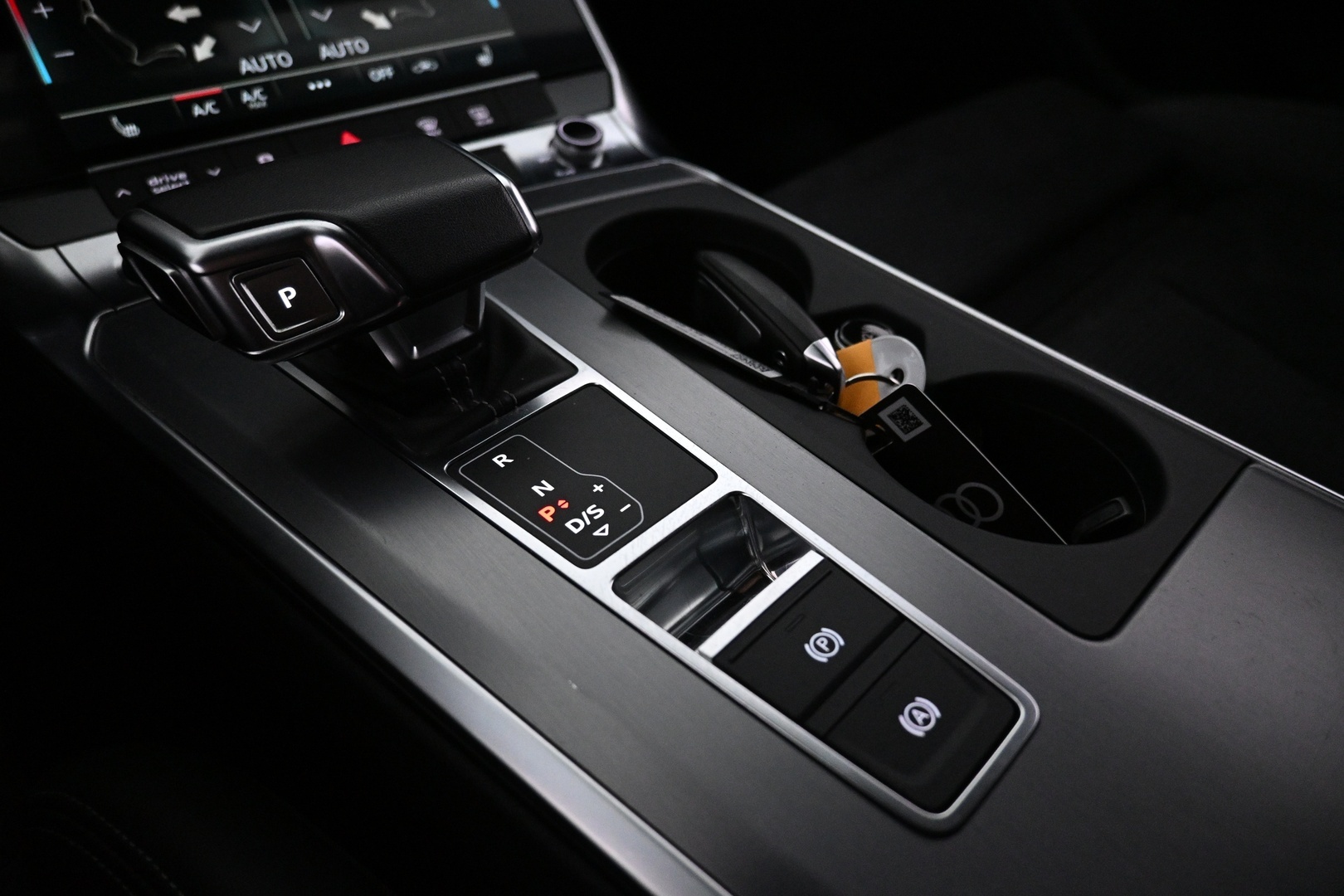 AUDI A6 2023
