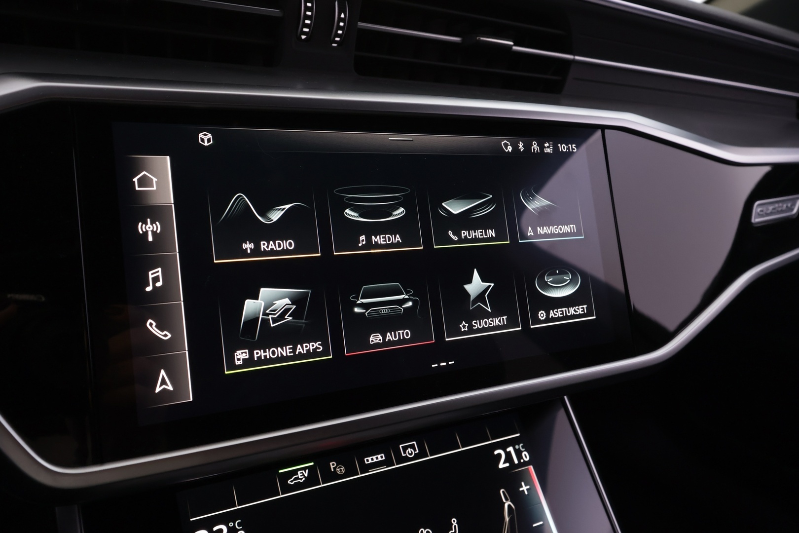 AUDI A6 2023