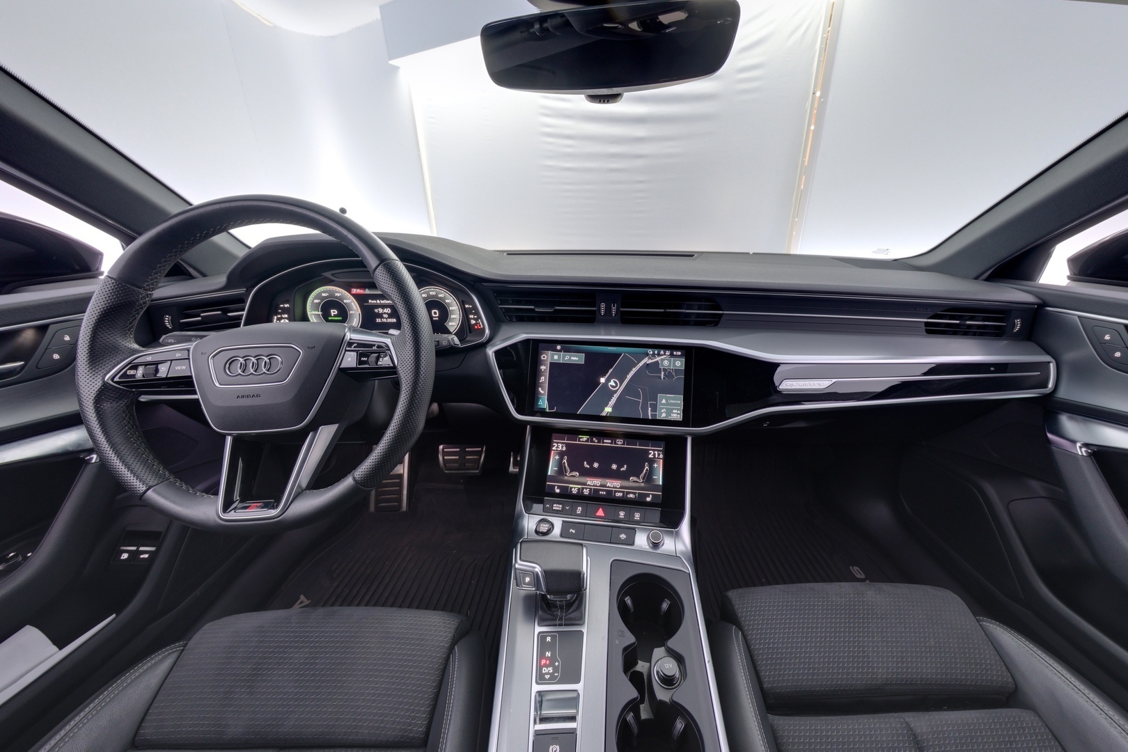 AUDI A6 2023
