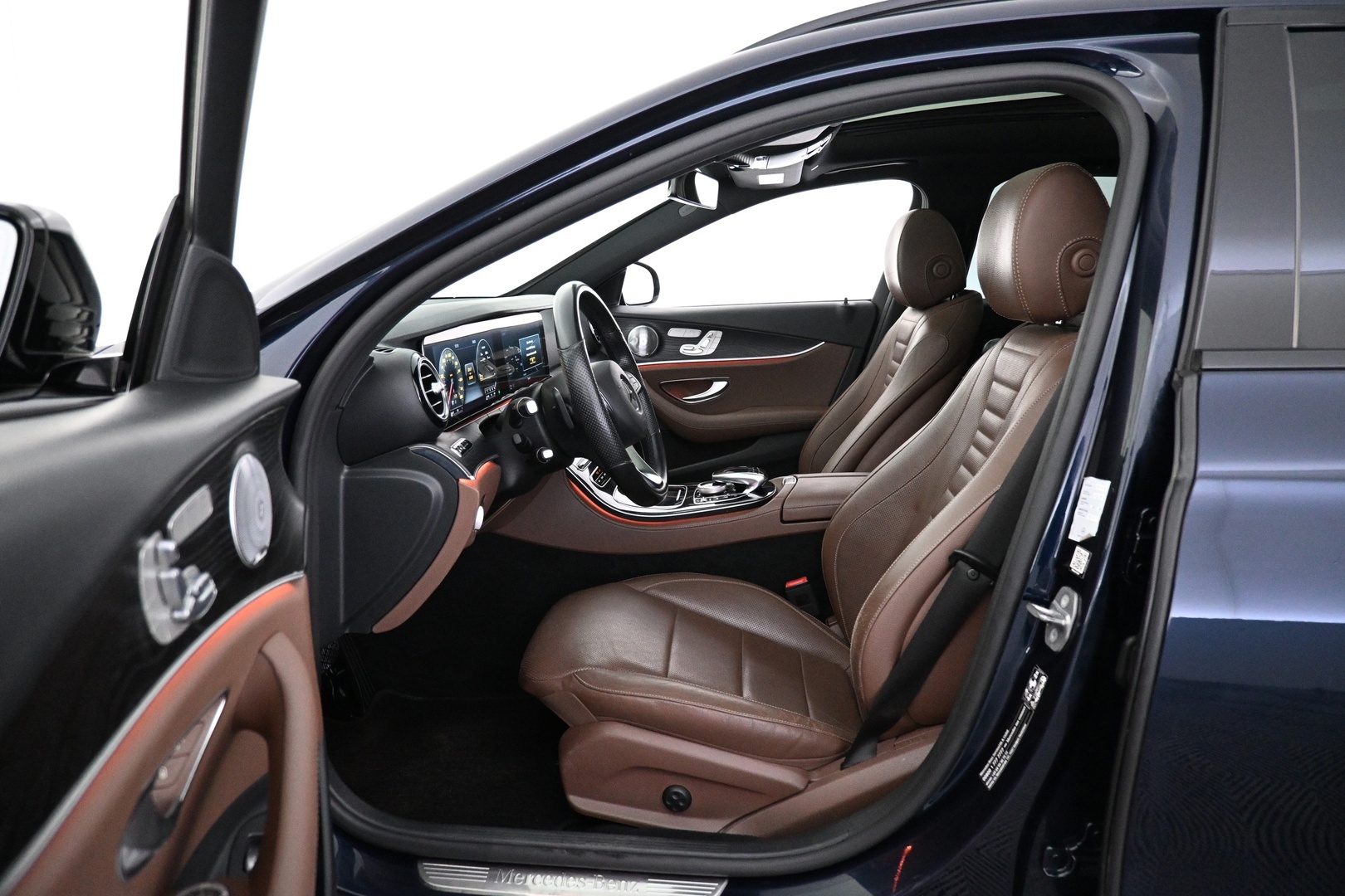 MERCEDES-BENZ E 2017