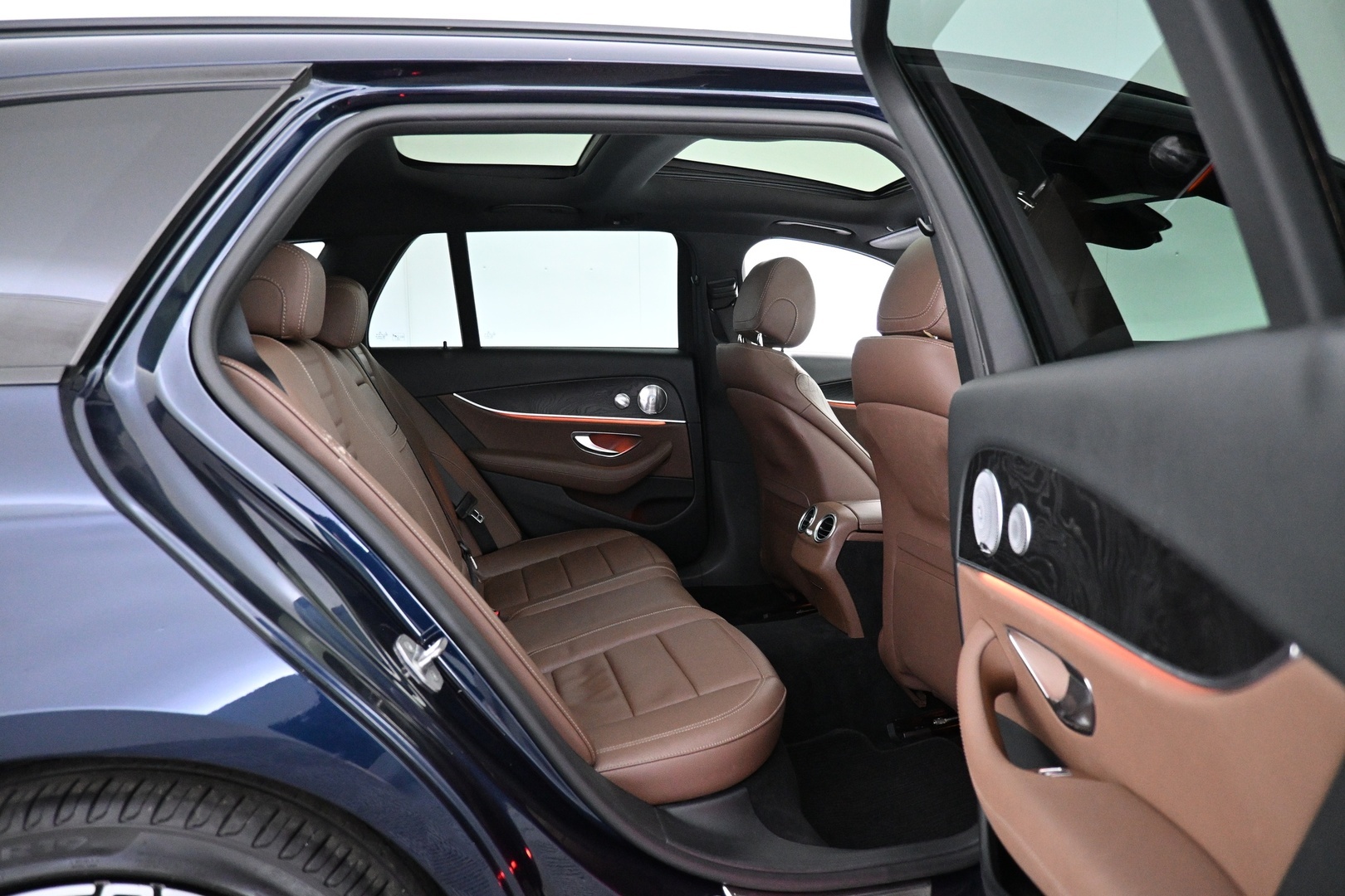 MERCEDES-BENZ E 2017