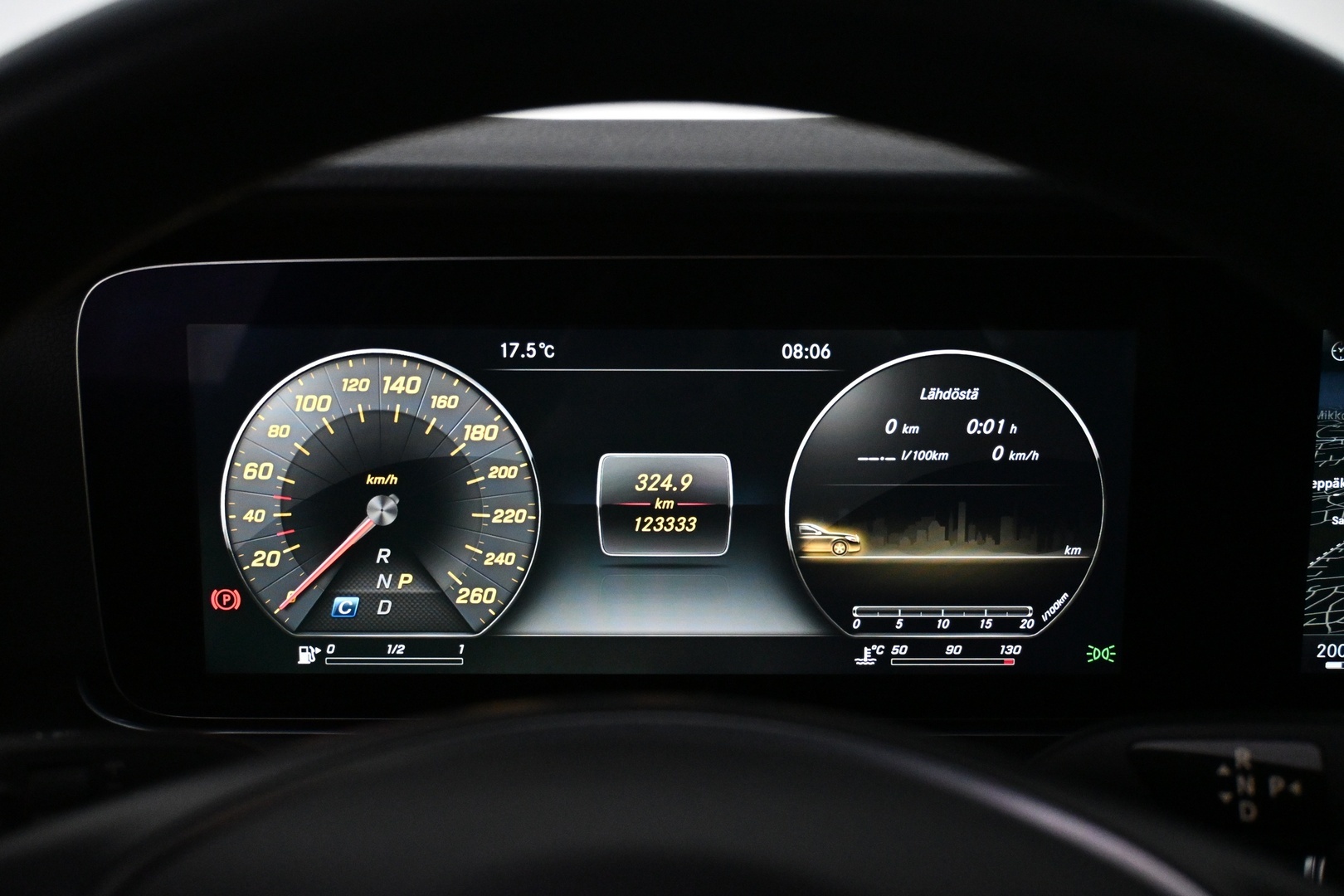 MERCEDES-BENZ E 2017