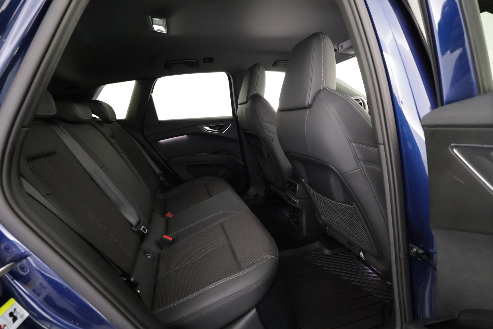 AUDI Q4 e-tron 2023