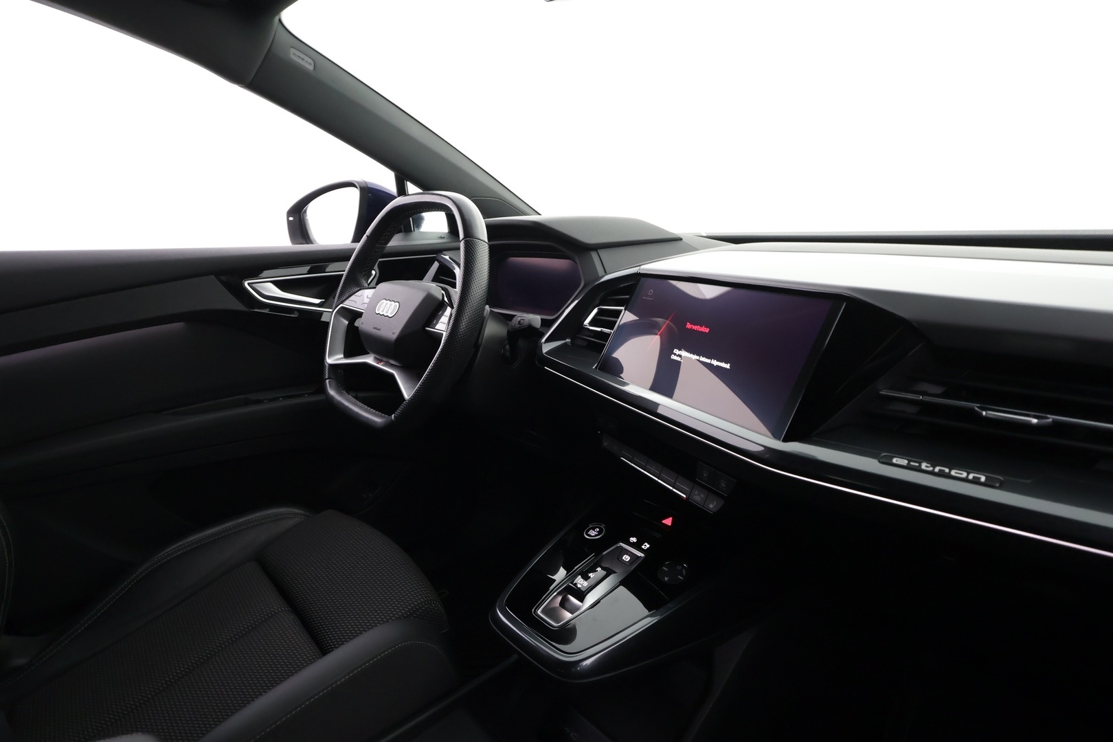 AUDI Q4 e-tron 2023