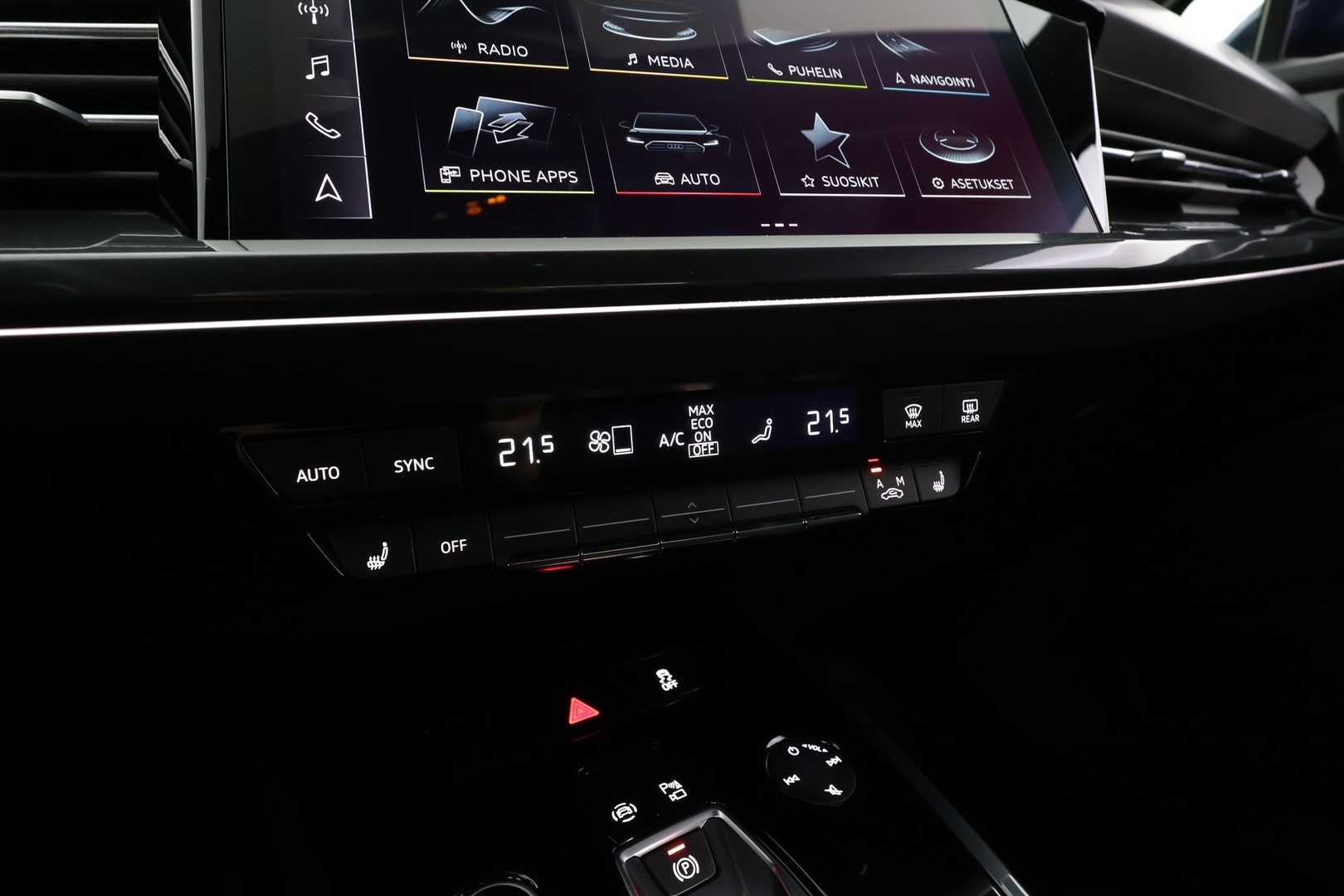 AUDI Q4 e-tron 2023