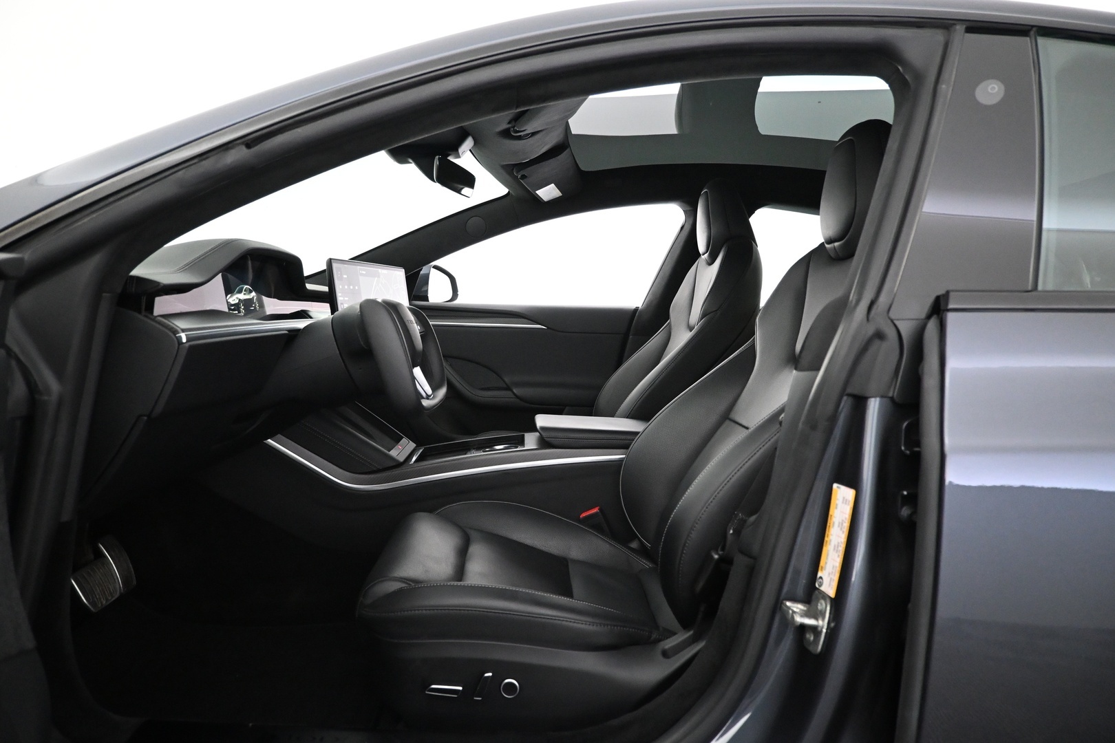 TESLA Model S 2023