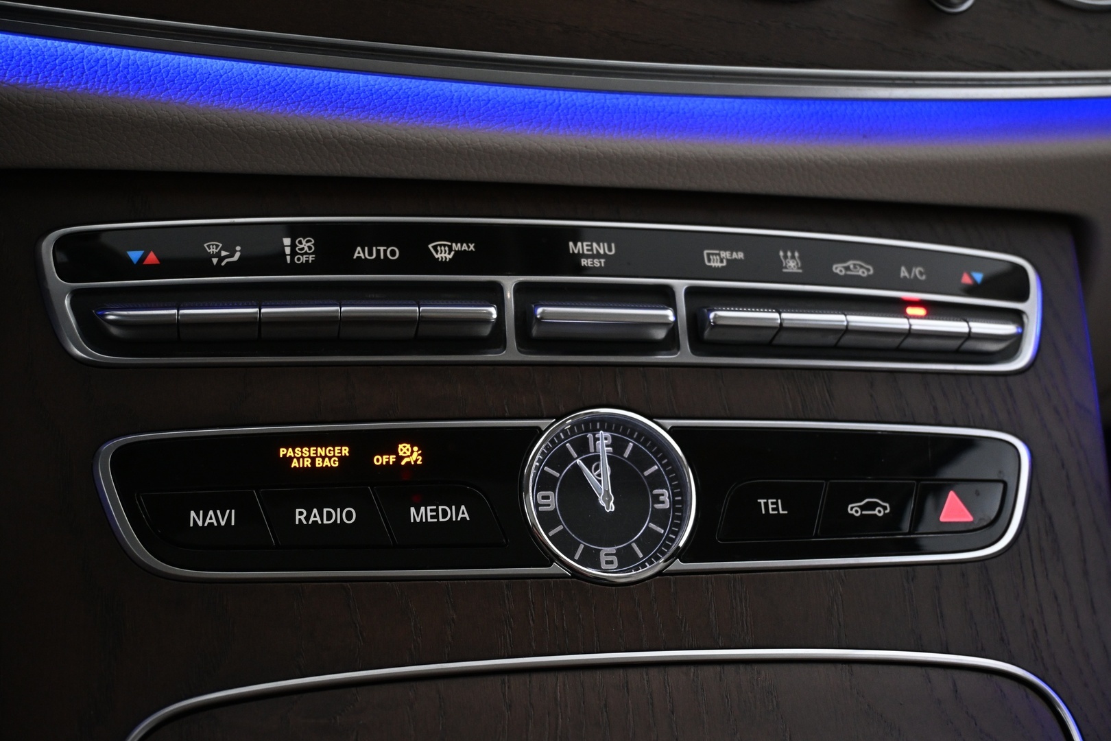 MERCEDES-BENZ E 2018