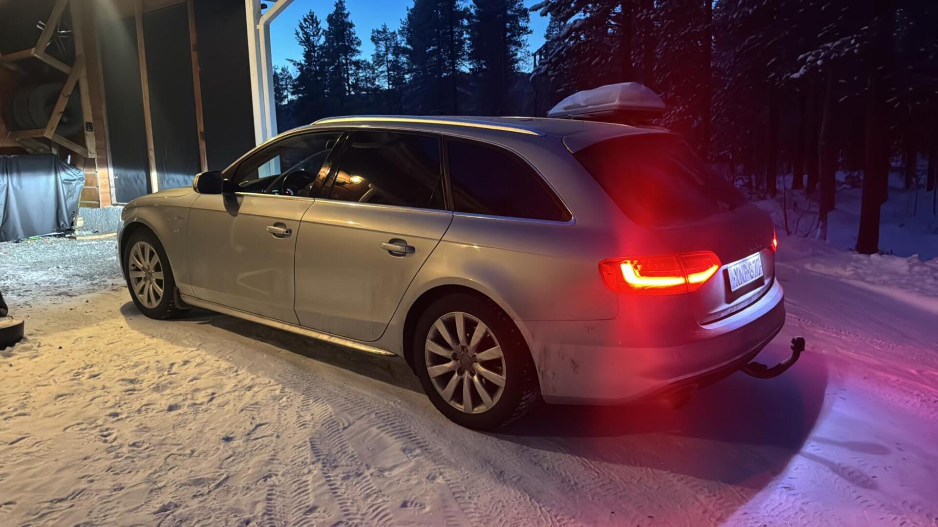 AUDI A4 2016