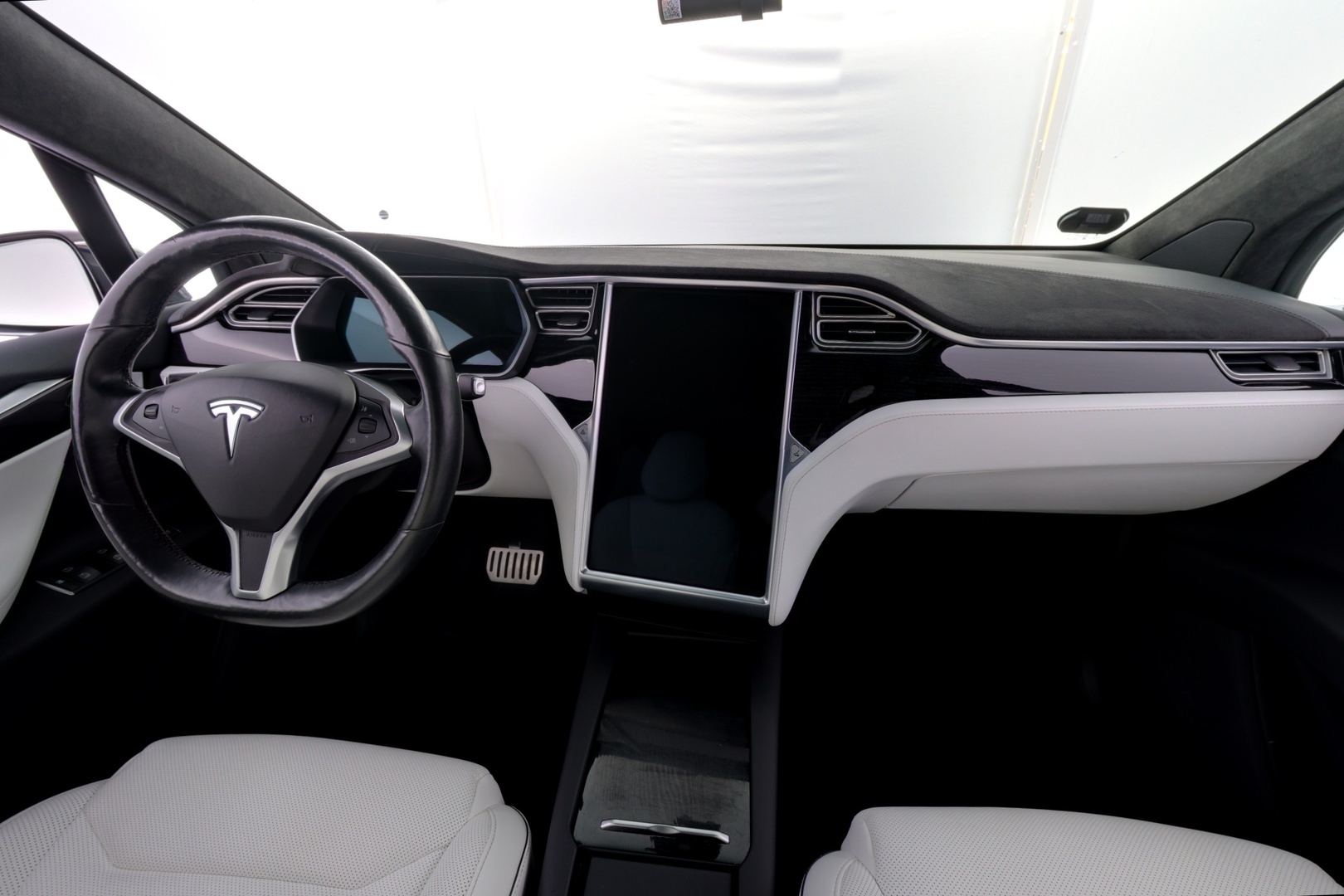 TESLA Model X 2017