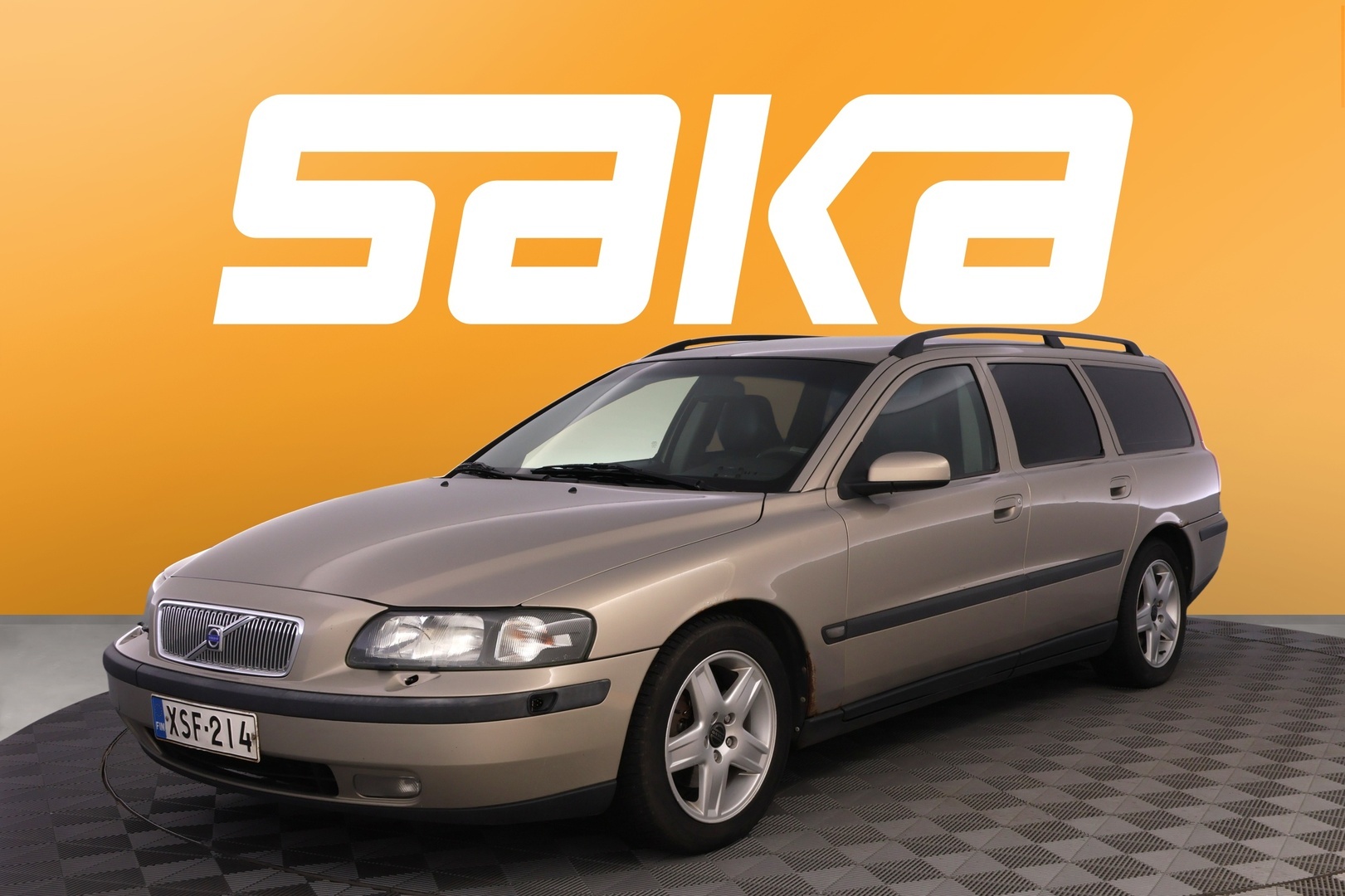 VOLVO V70 2003